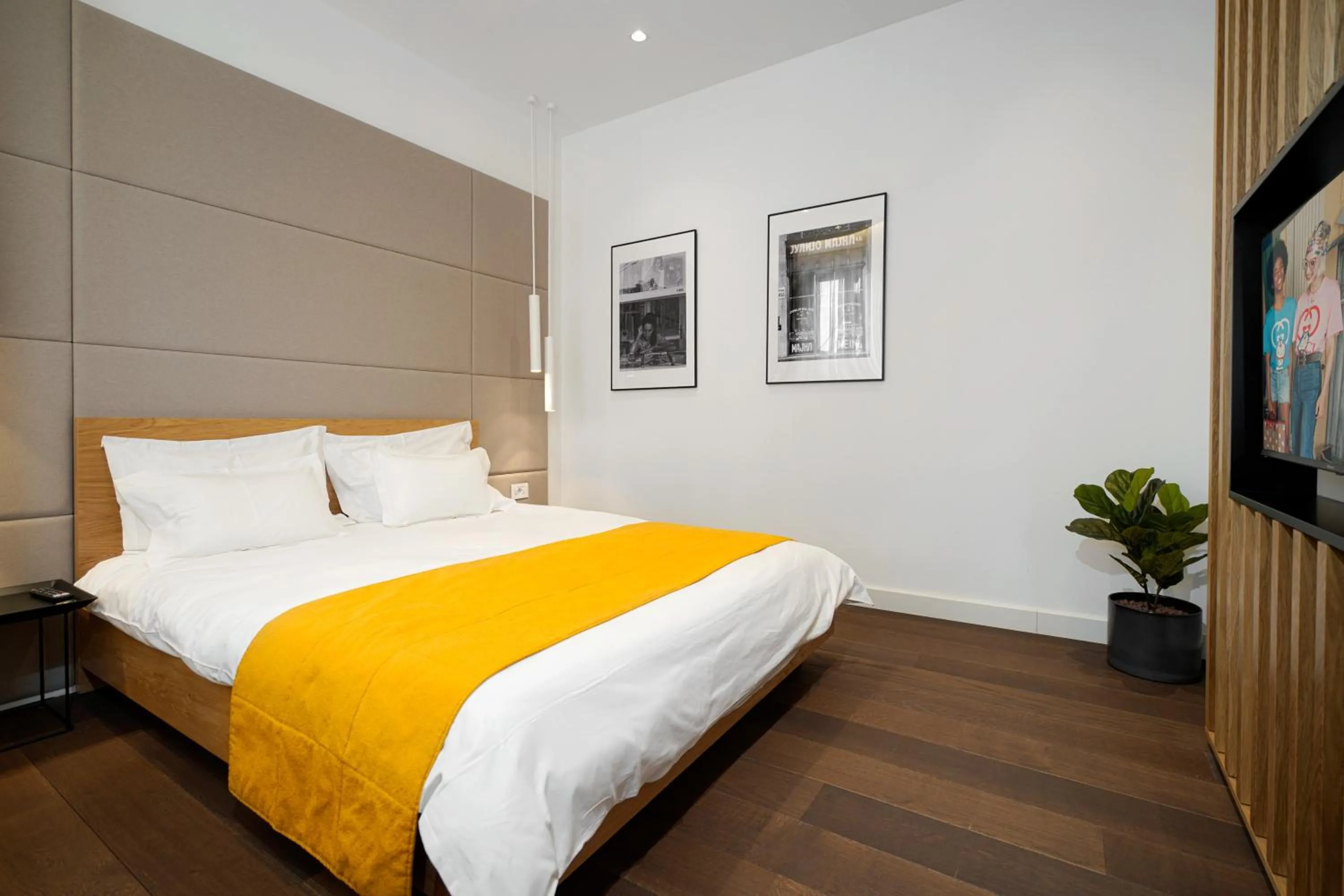 Bed in Dominic Smart & Luxury Suites - Terazije