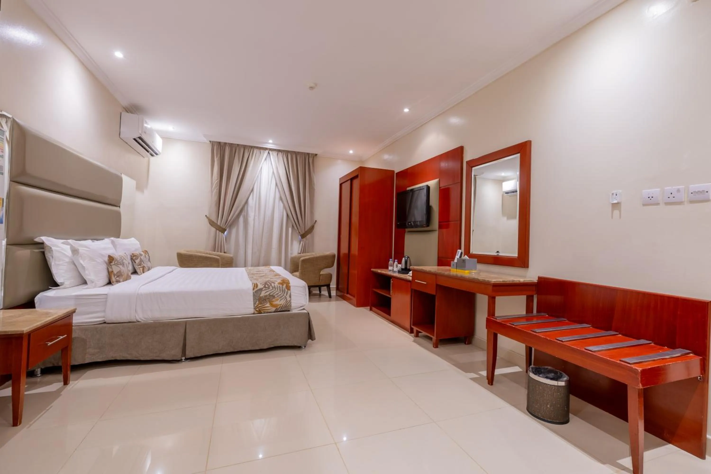 Bed in Al Muhaidb Residence Al Takhasossi 3