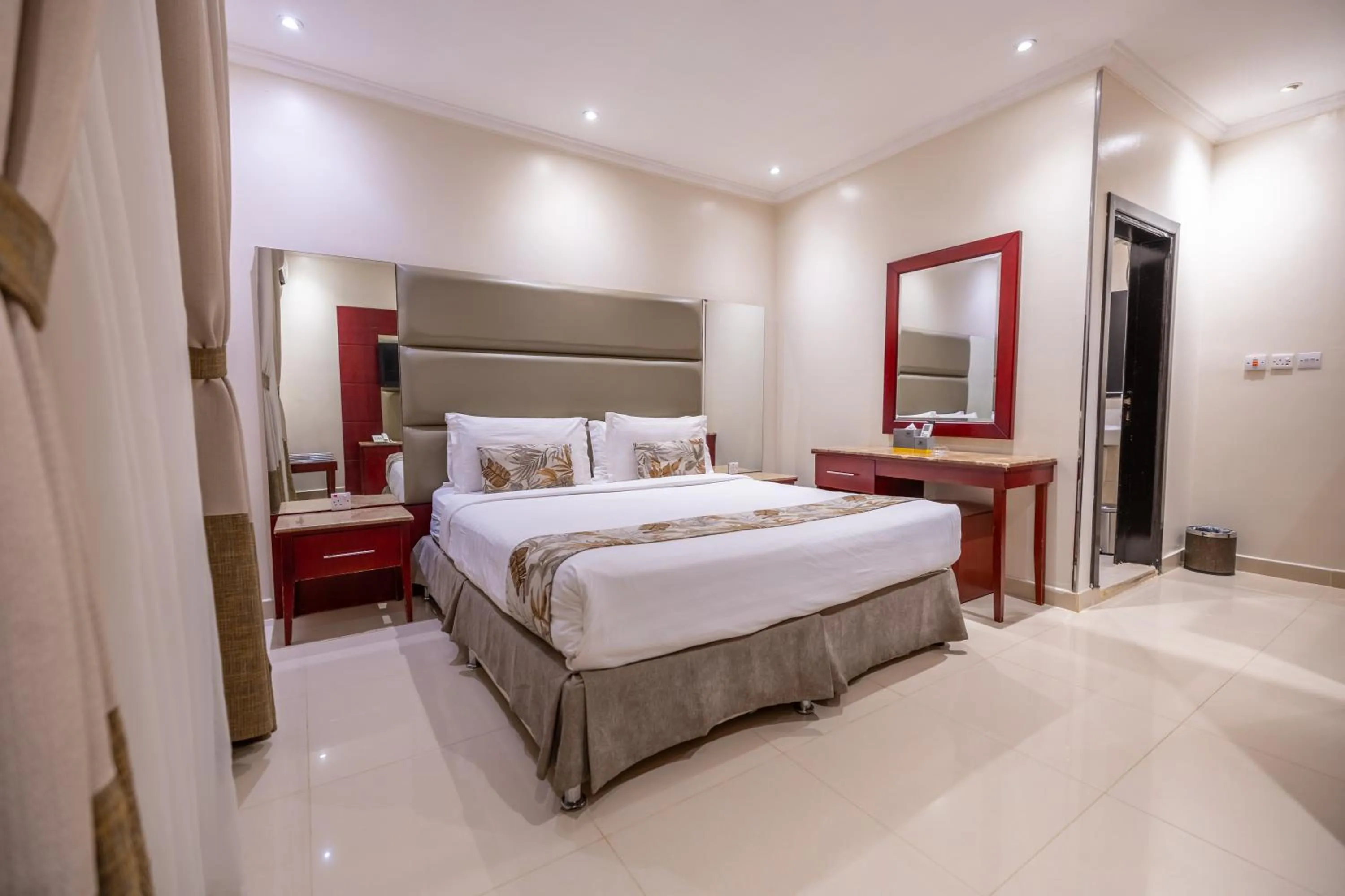 Bed in Al Muhaidb Residence Al Takhasossi 3