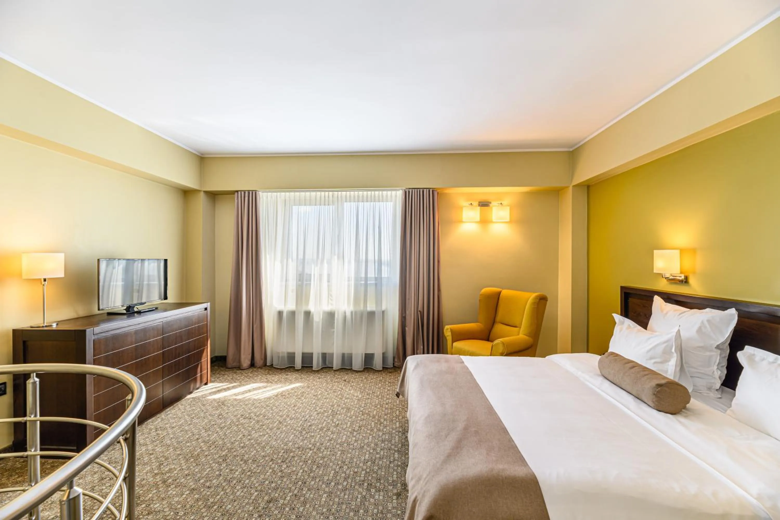 Bedroom, Bed in Vega Hotel