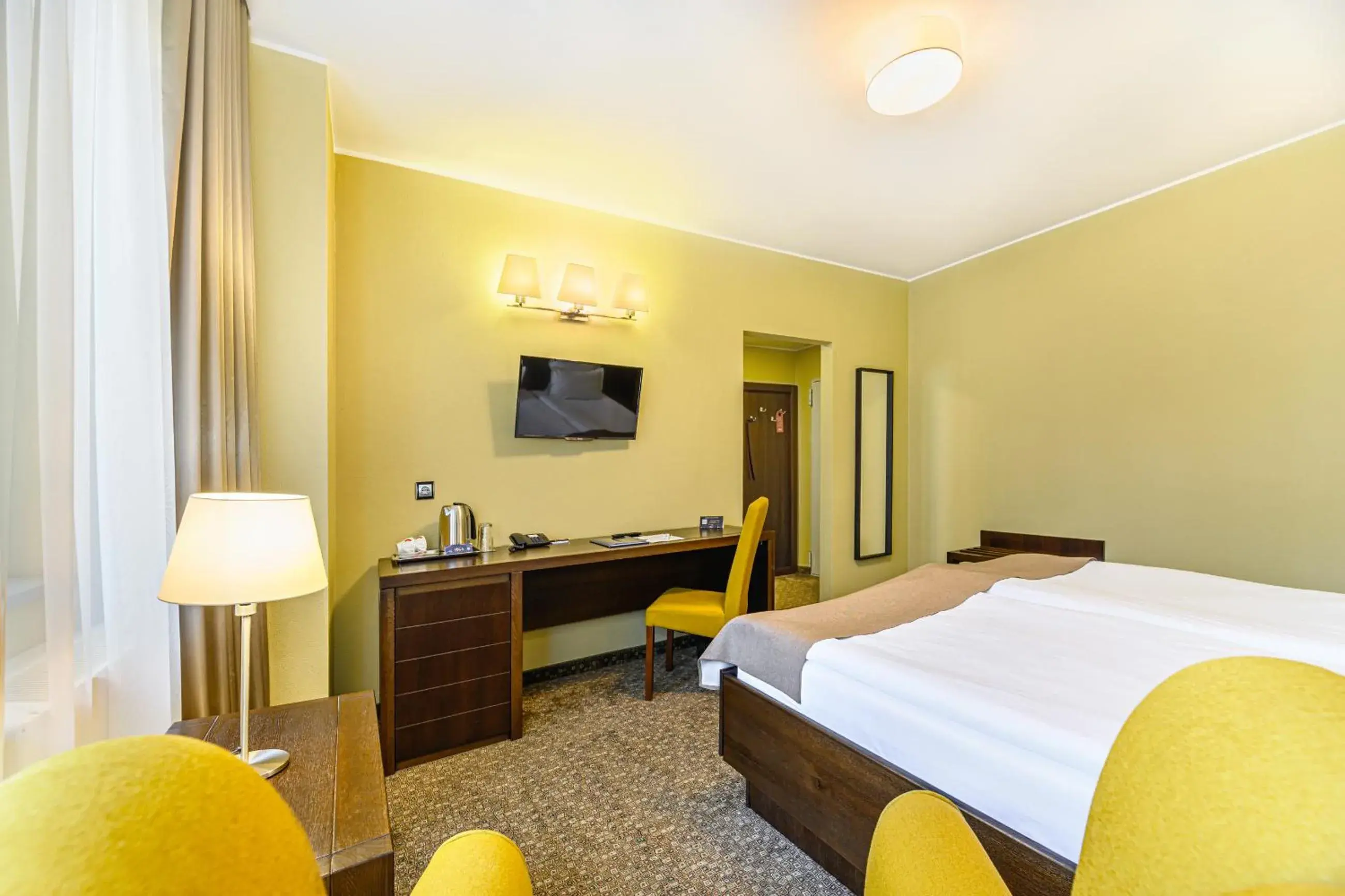 Business Double 3* - single occupancy in Vega Hotel Business Double 3* - single occupancy in Vega Hotel