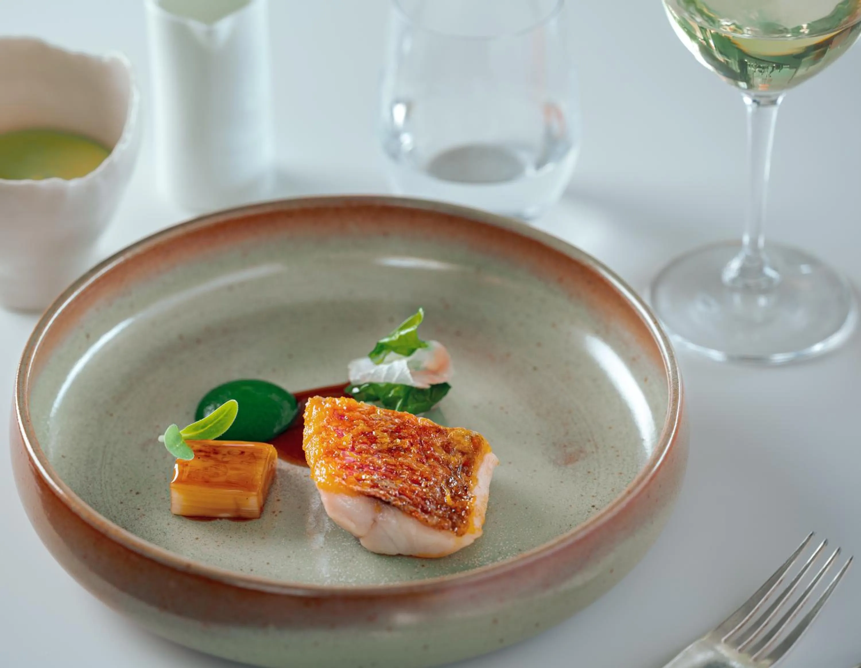 Restaurant/places to eat in Hôtel Le Saint-James