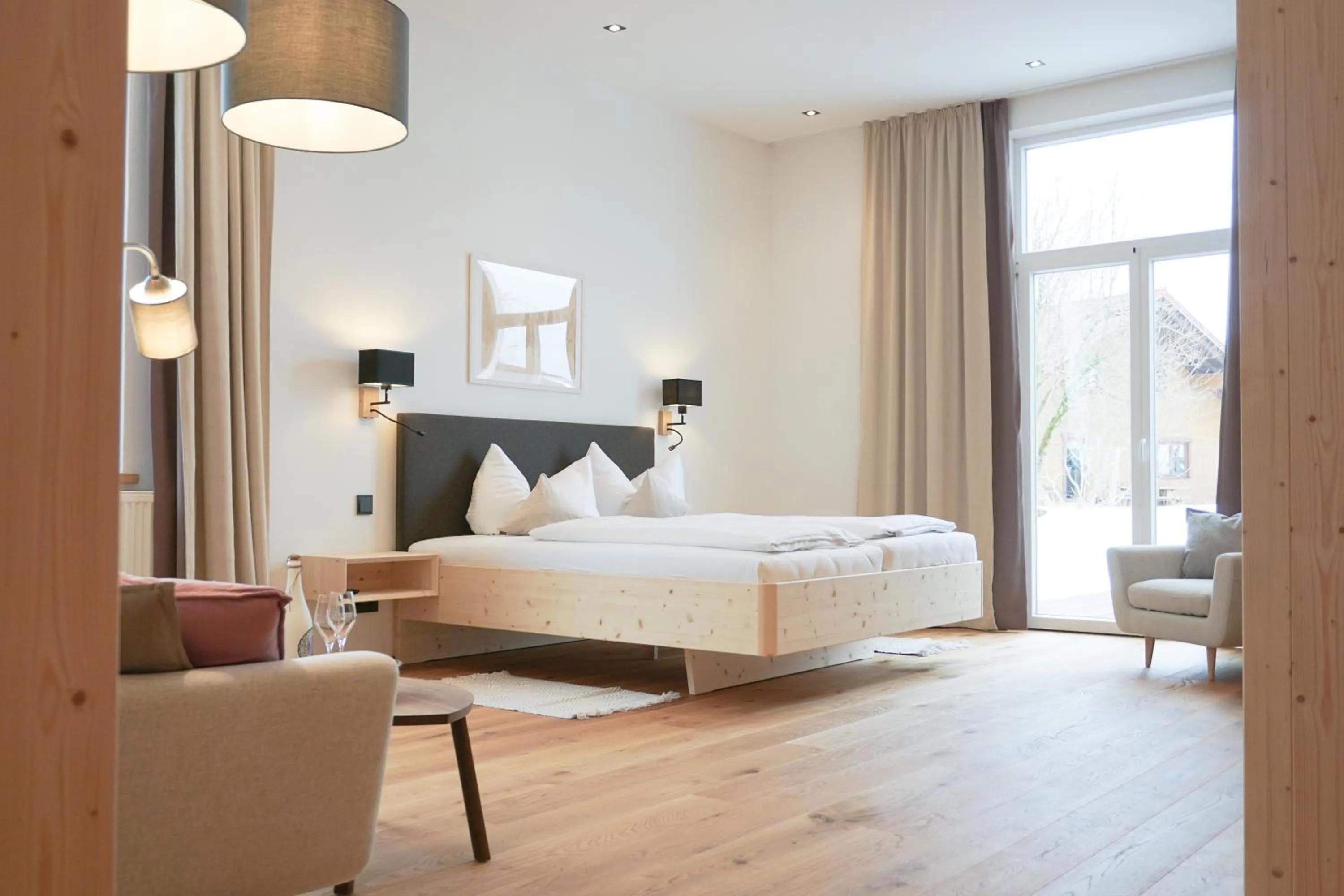 Bedroom, Bed in Landhotel und Gasthof Kirchberger