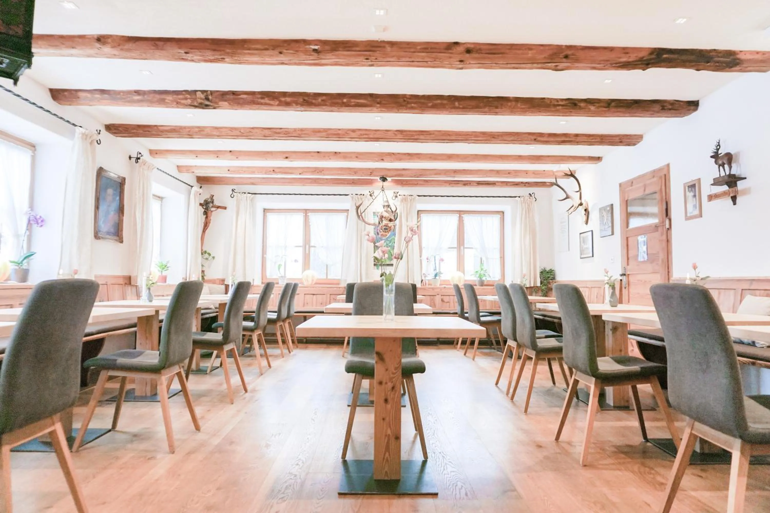 Dining area in Landhotel und Gasthof Kirchberger