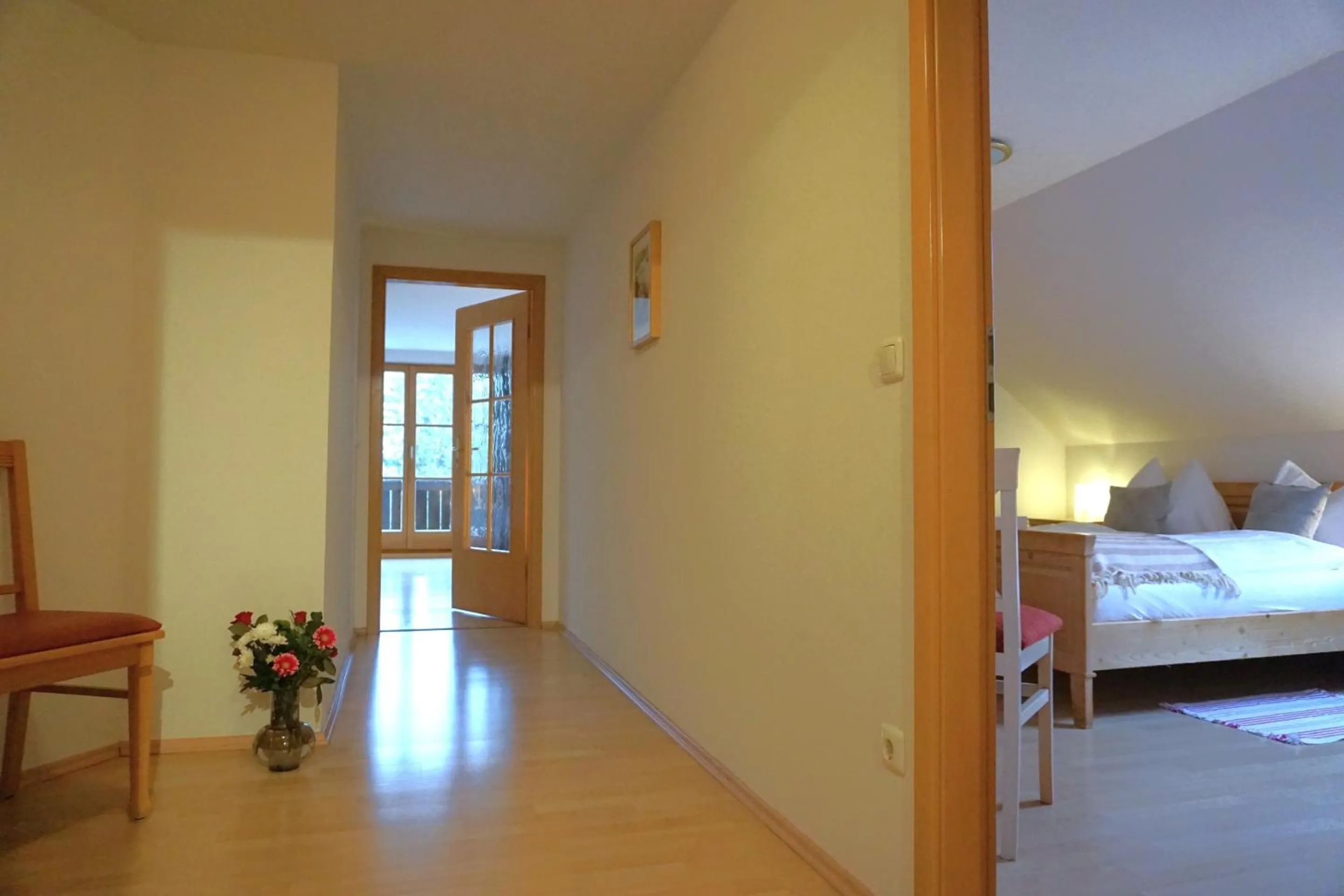 Bedroom, Bed in Landhotel und Gasthof Kirchberger