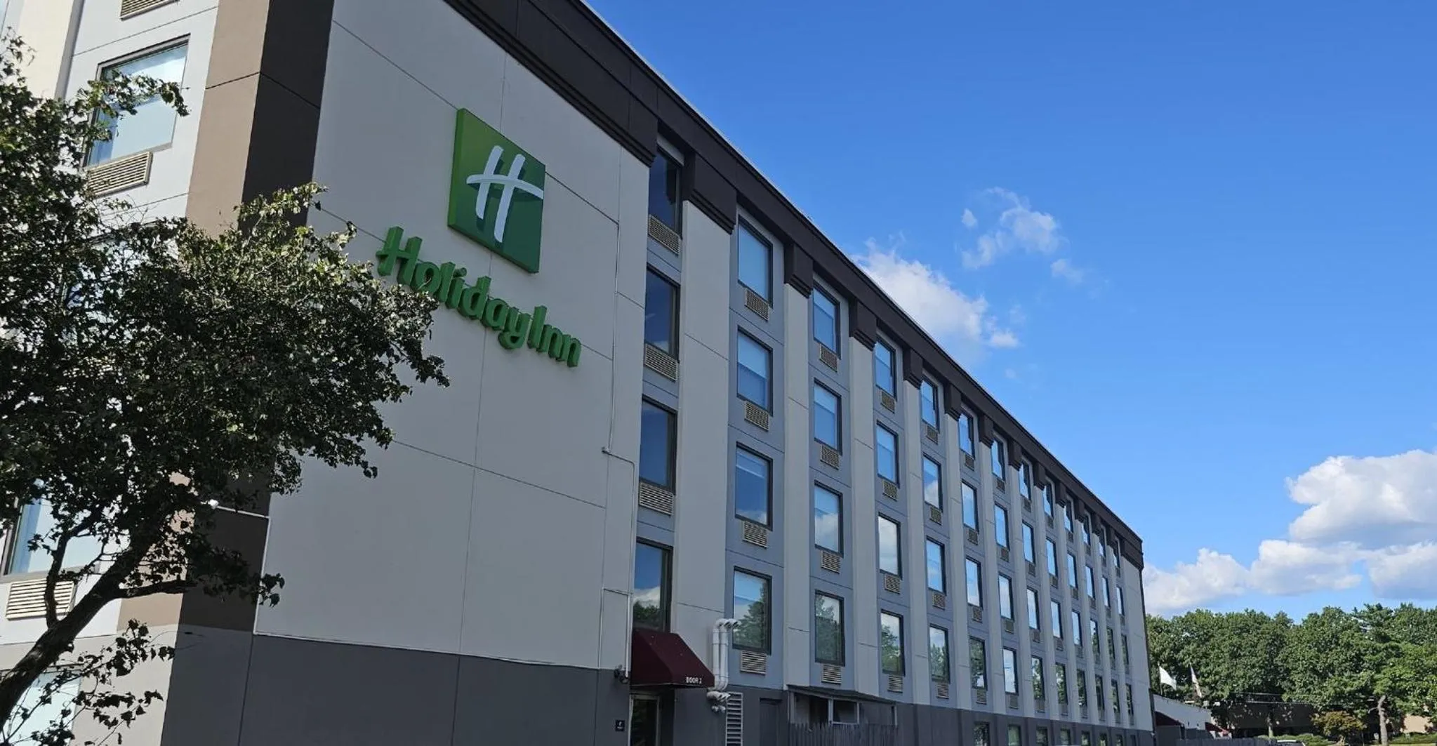 Property building in Holiday Inn - Piscataway - Somerset by IHG