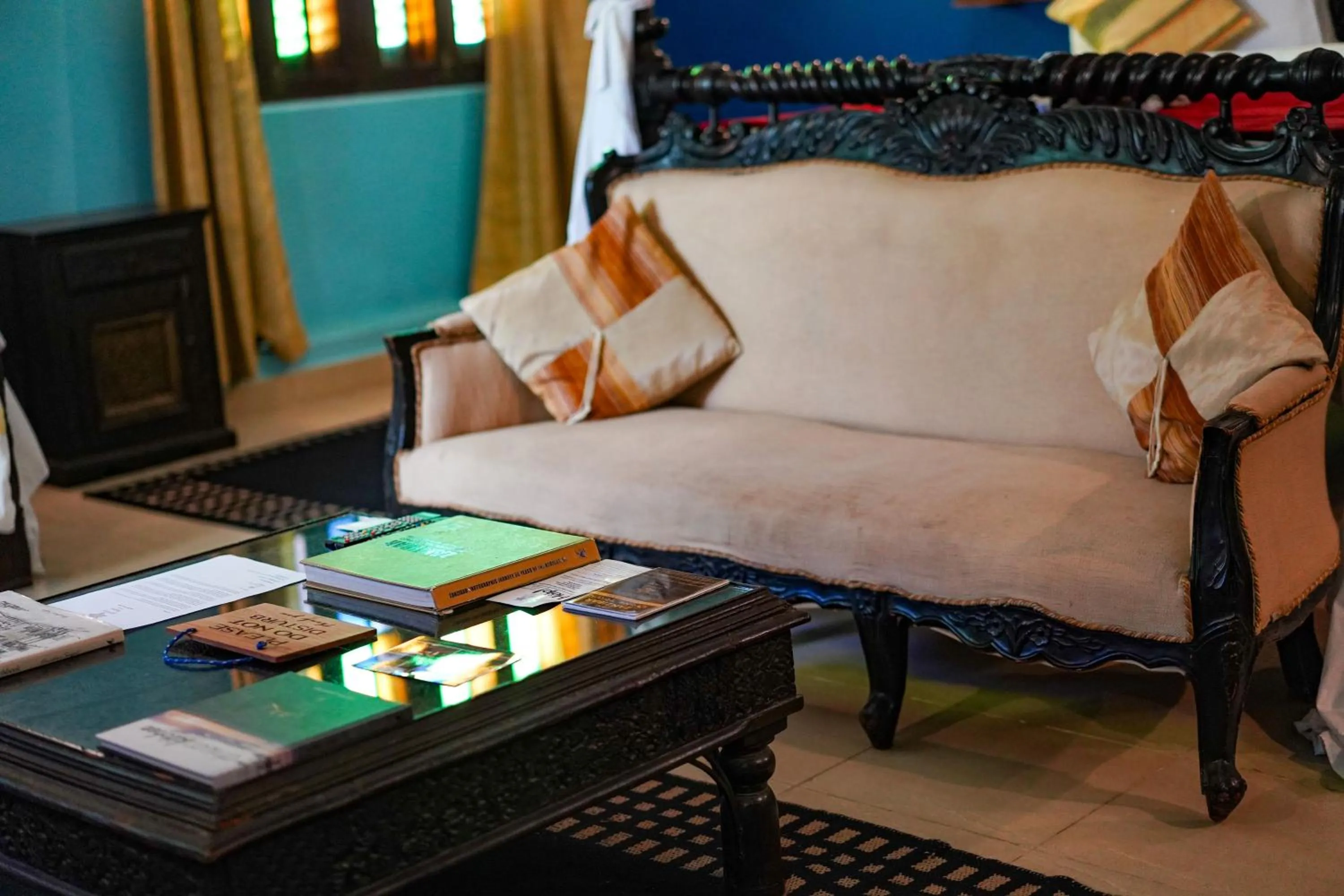 Living room in Jafferji House