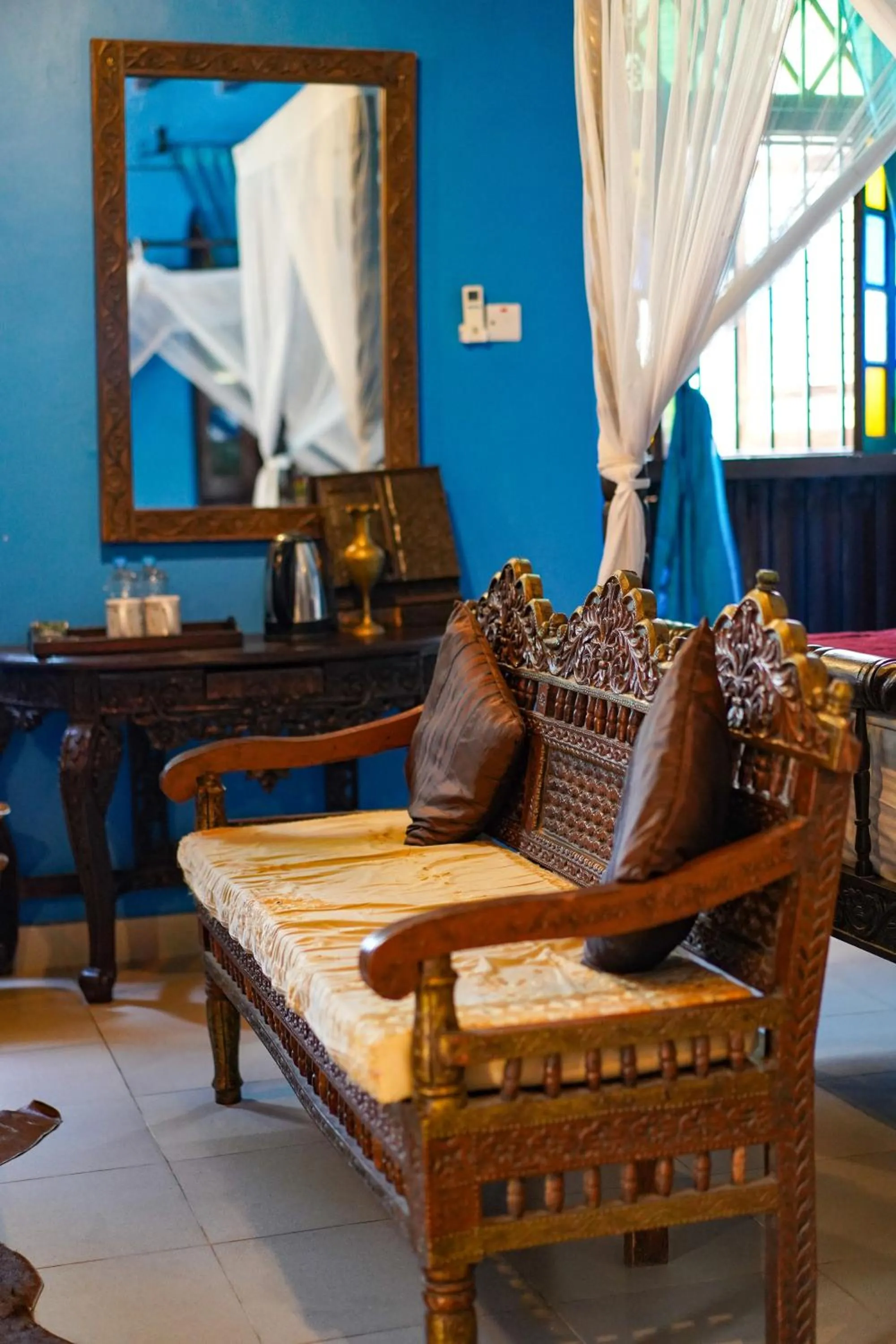Living room in Jafferji House