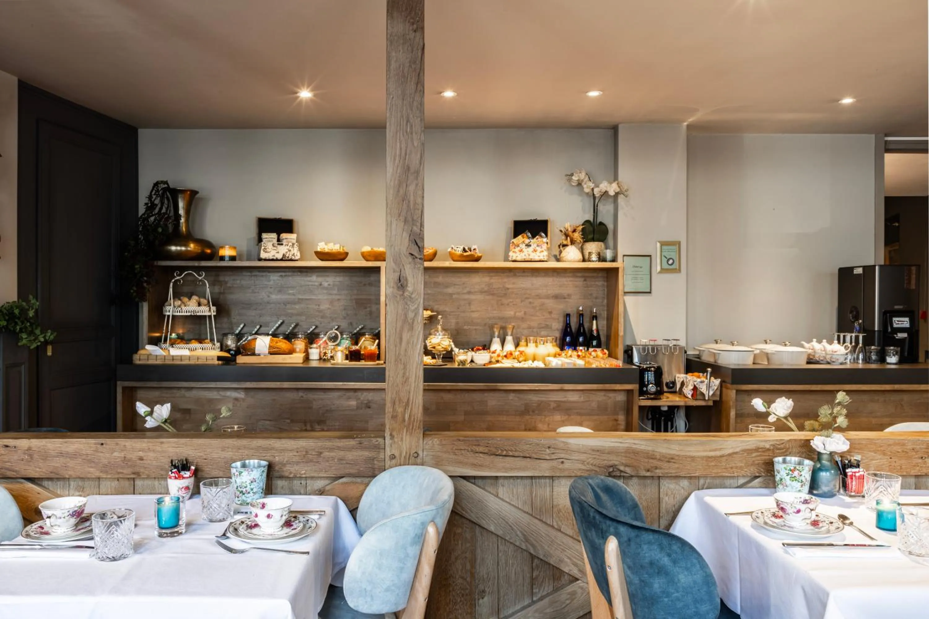 Breakfast in Hotel Biskajer by CW Hotel Collection