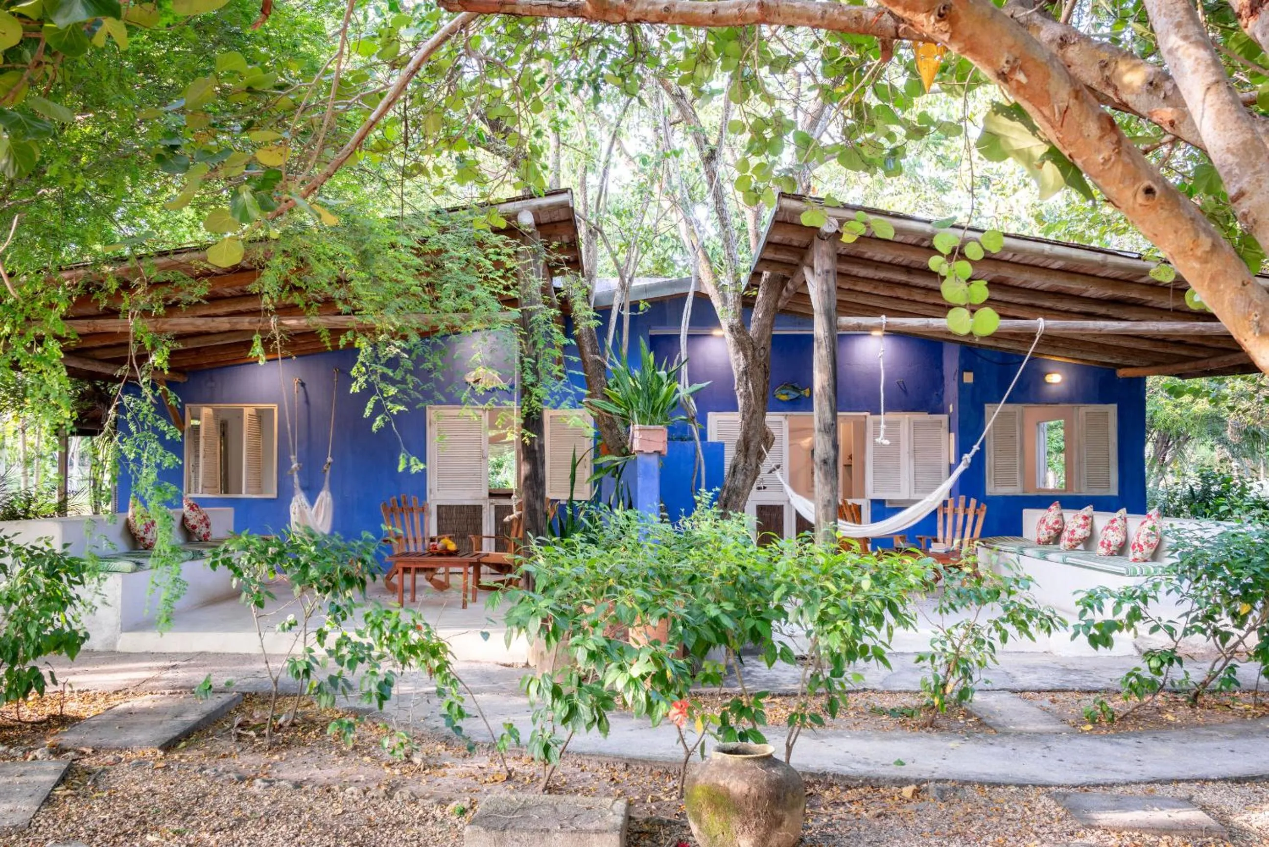 Facade/entrance in Hotel Playa Manglares Isla Baru