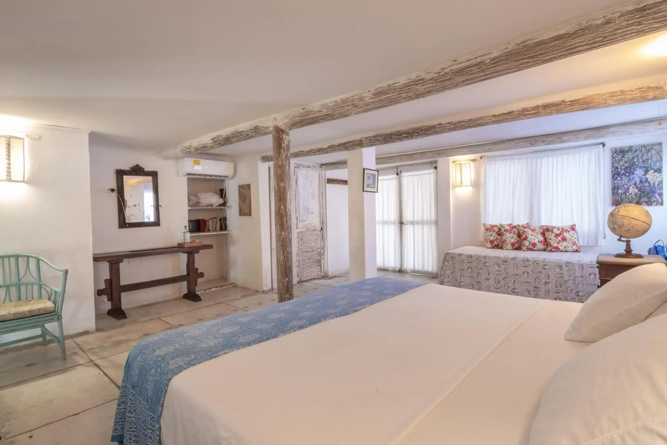 Triple Room in Hotel Playa Manglares Isla Baru Triple Room in Hotel Playa Manglares Isla Baru