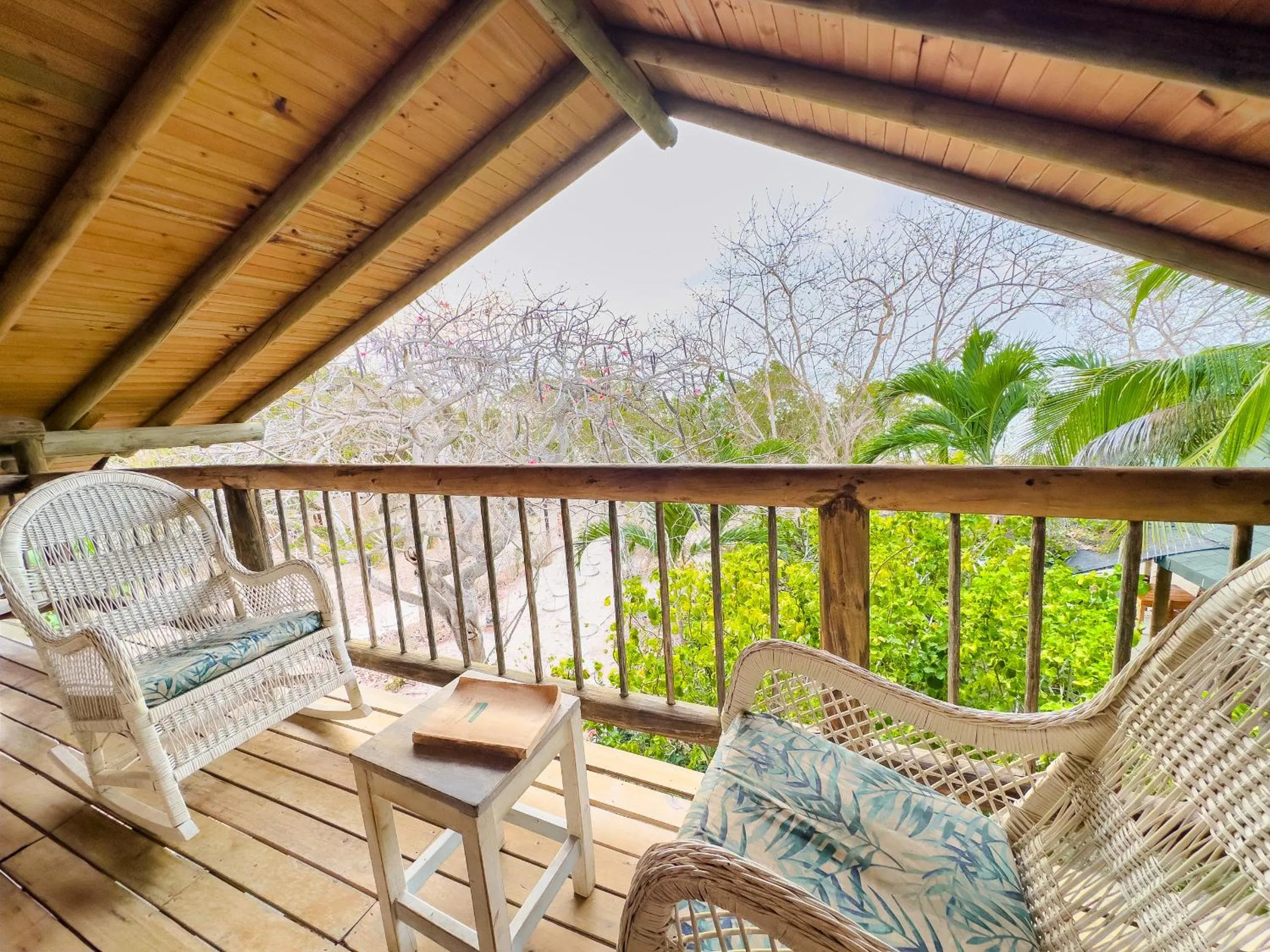 Garden in Hotel Playa Manglares Isla Baru