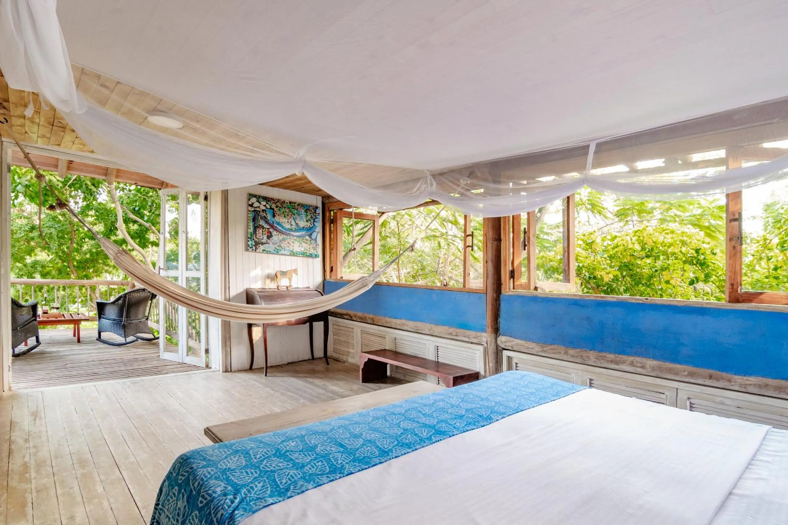 View (from property/room), Bed in Hotel Playa Manglares Isla Baru