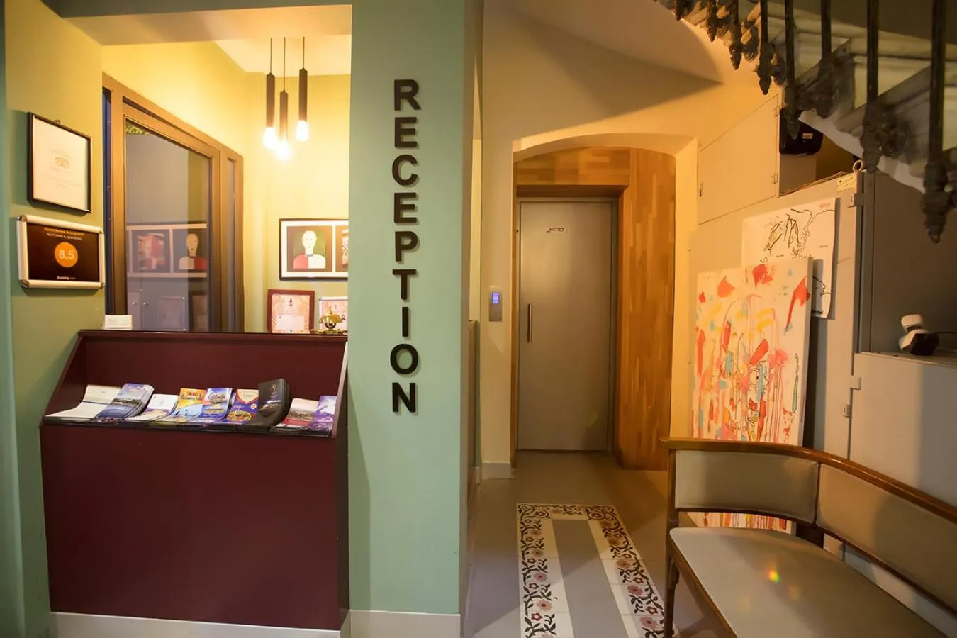 Facade/entrance in No11 Hotel & Apartments