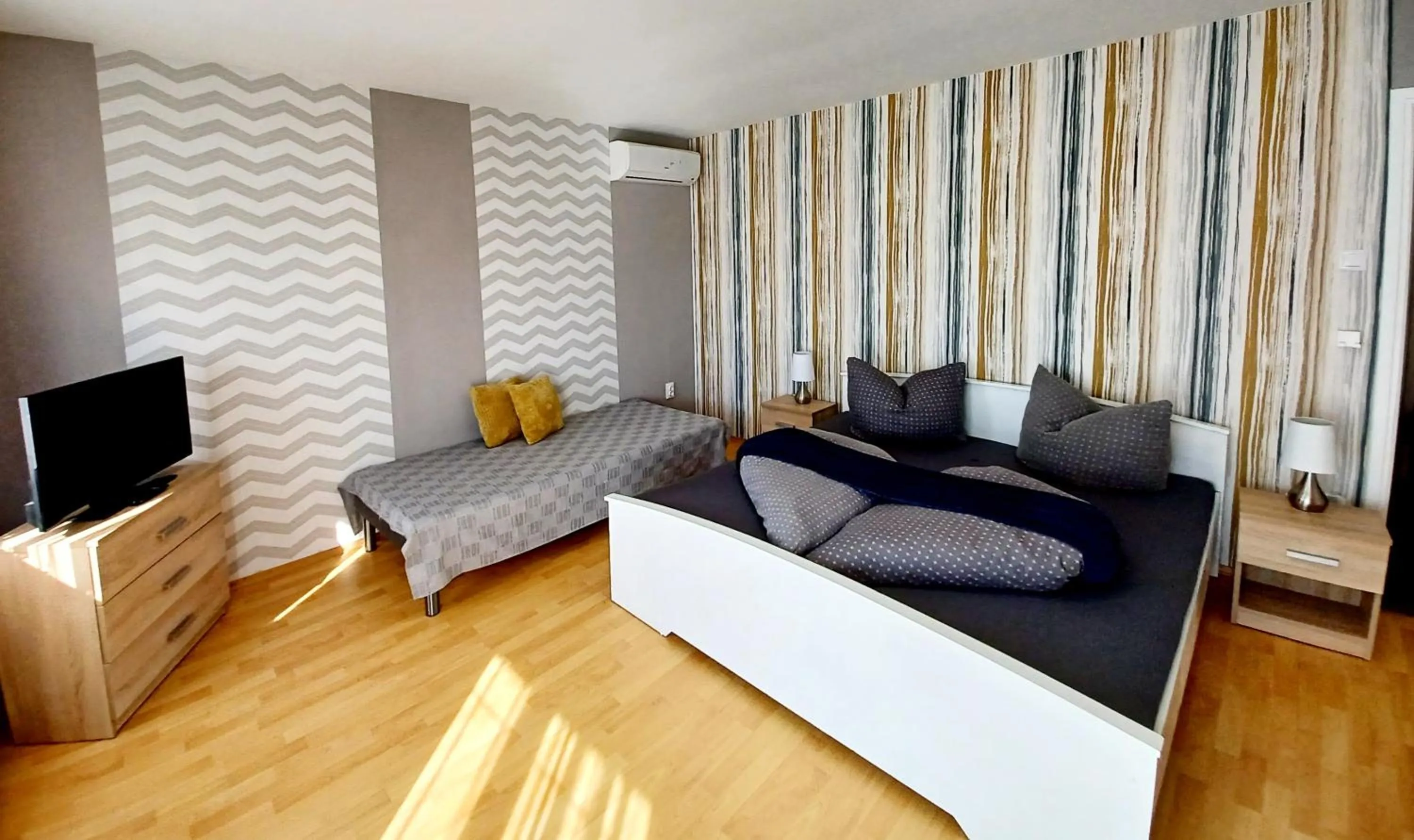 Photo of the whole room in Margret Haus