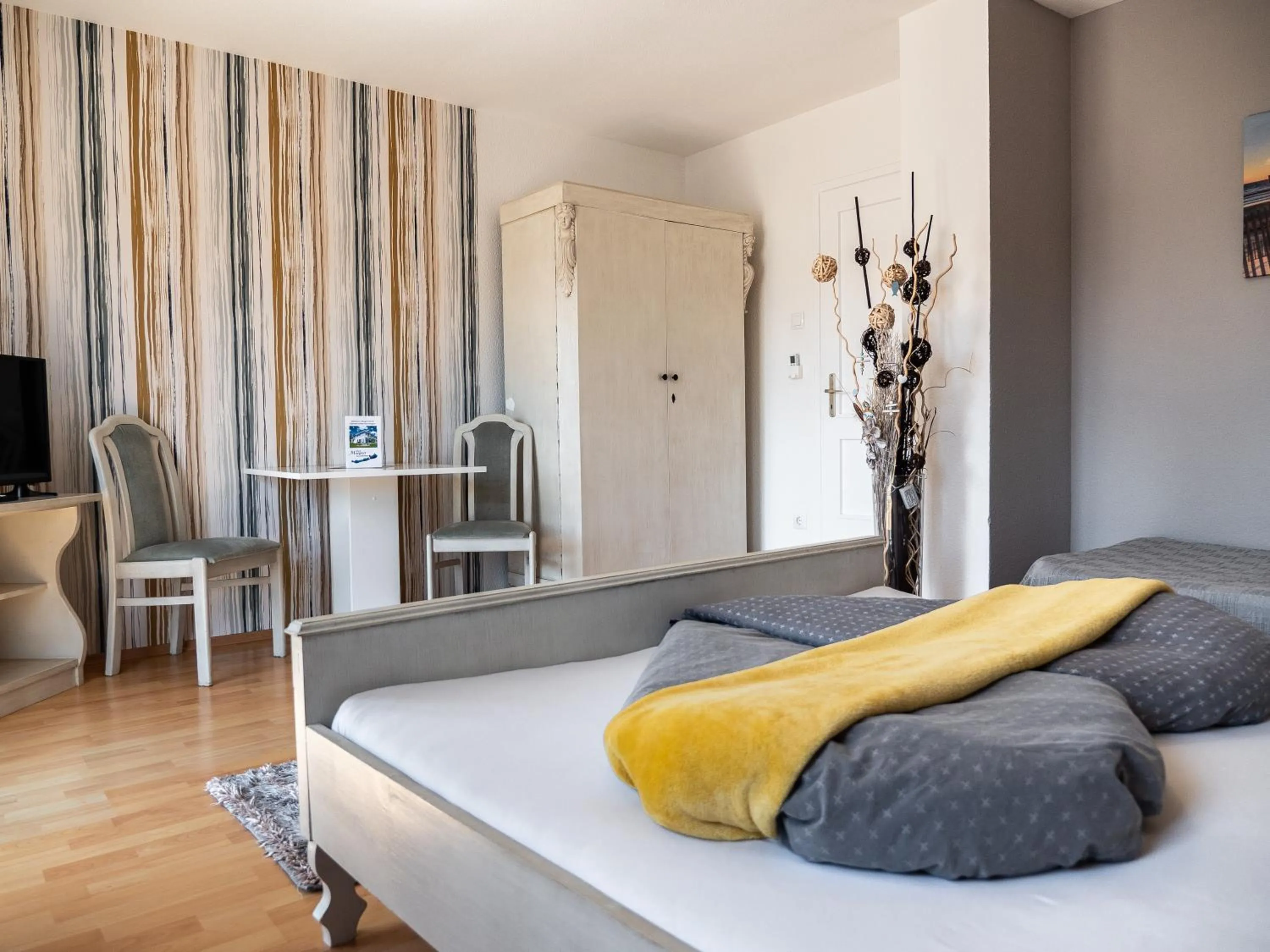 Photo of the whole room in Margret Haus