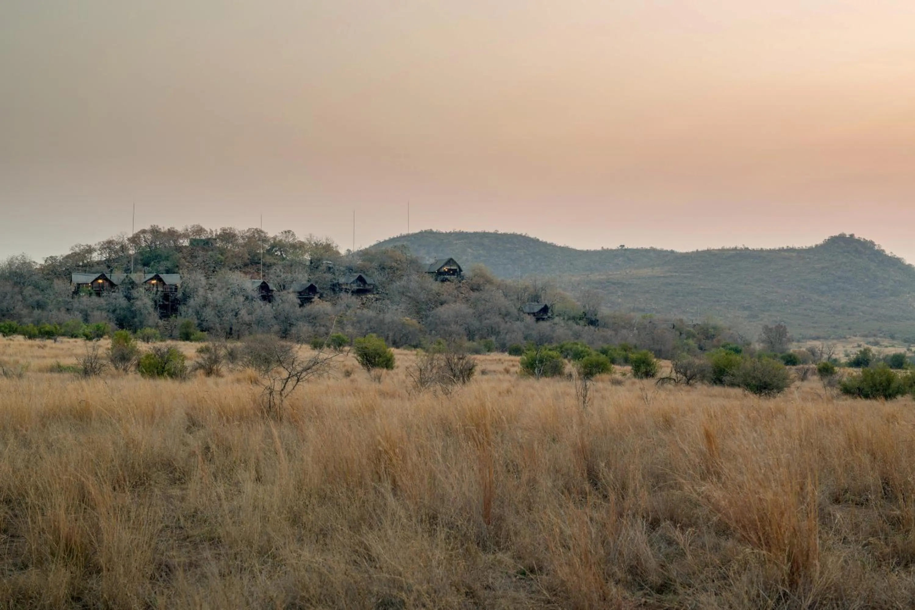 Property building in Tshukudu Bush Lodge