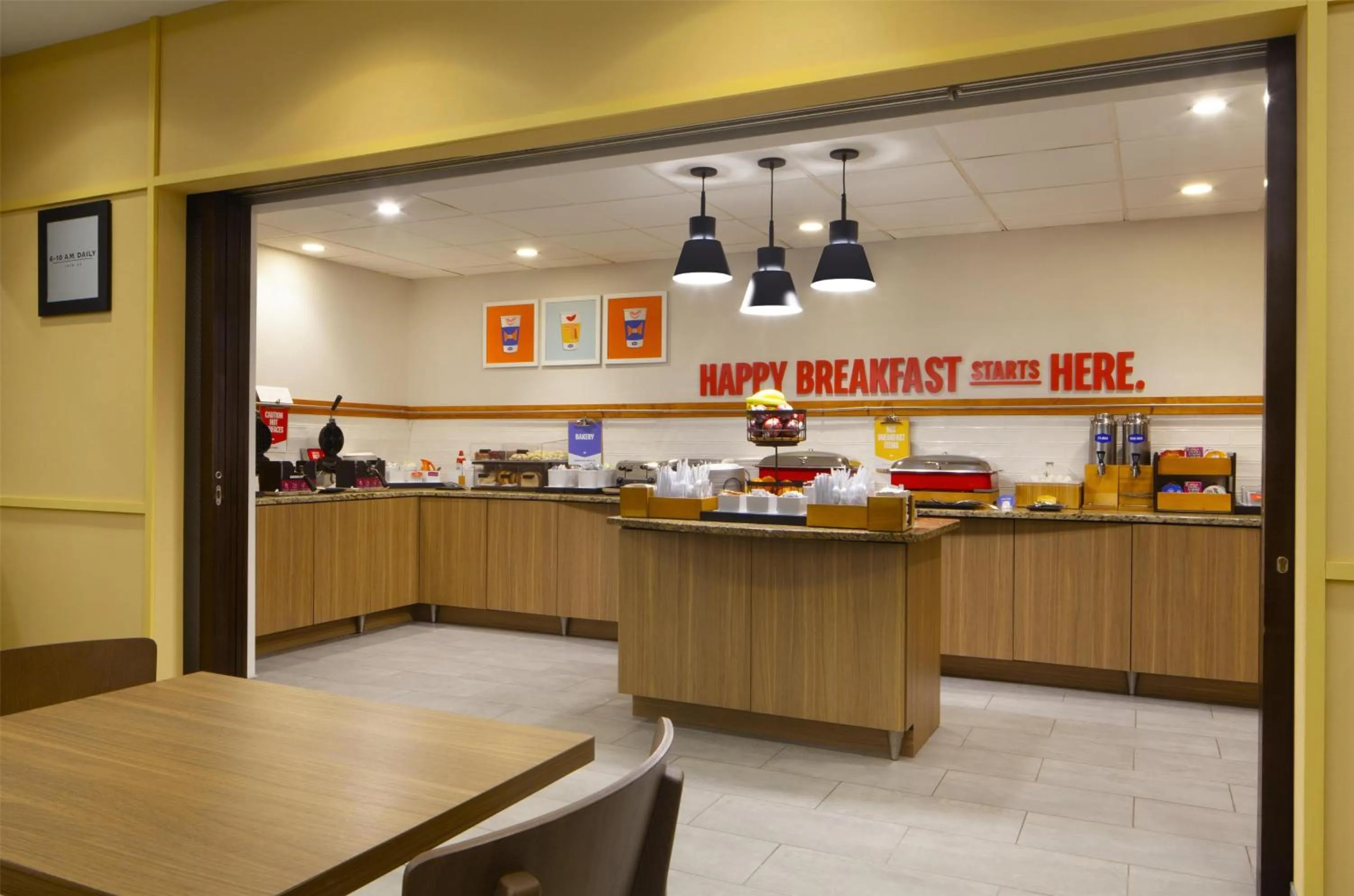 Breakfast in Hampton Inn & Suites Tampa-North