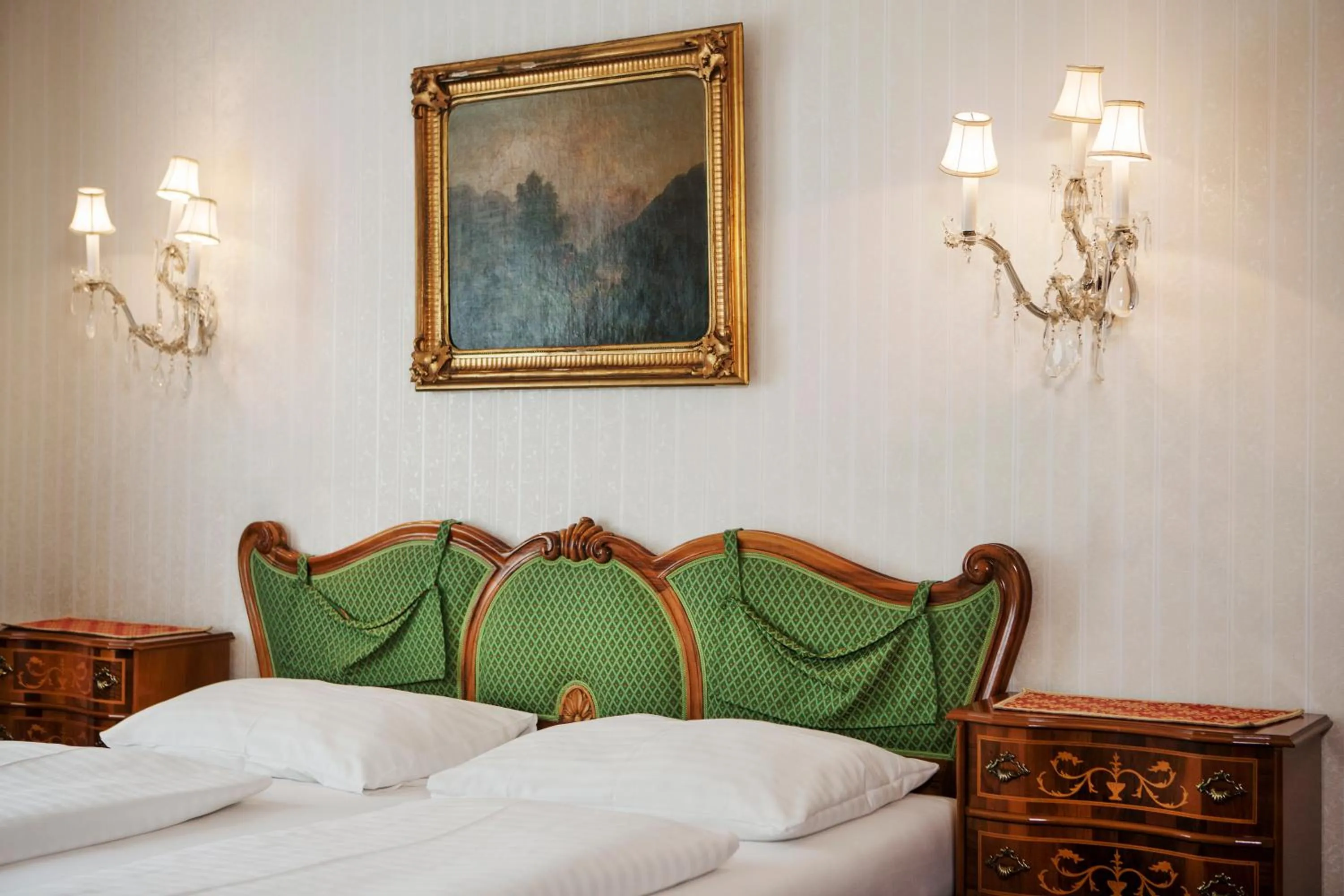 Decorative detail, Bed in Hotel Pension Suzanne