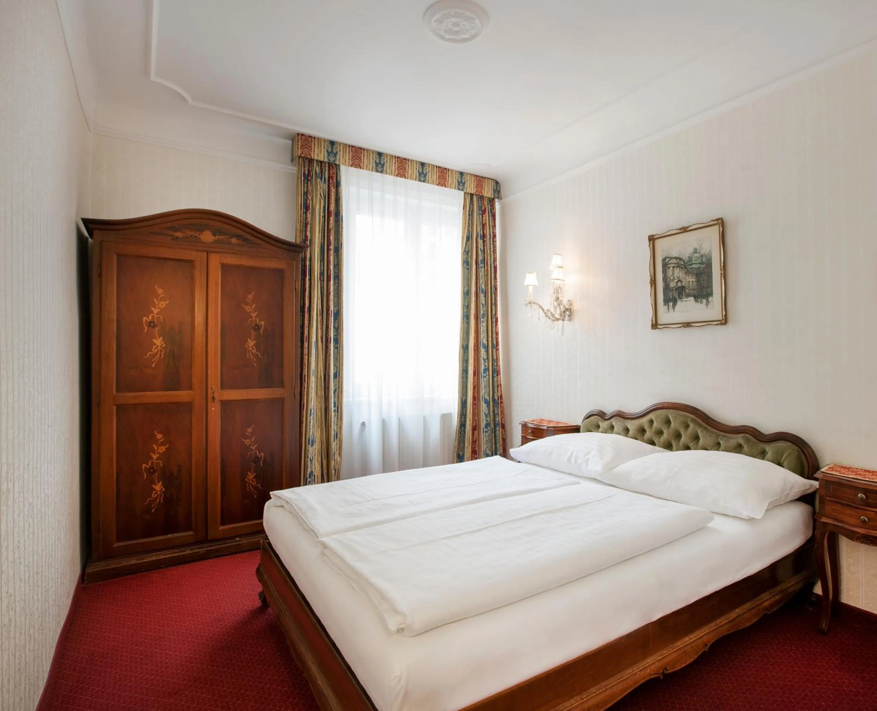 Day, Bed in Hotel Pension Suzanne