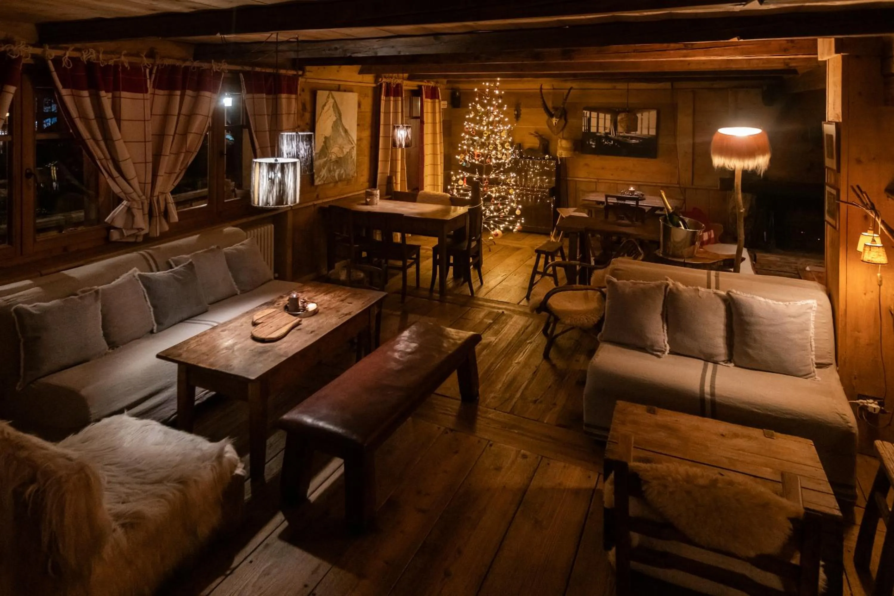Lounge or bar in Chalet Svizzero