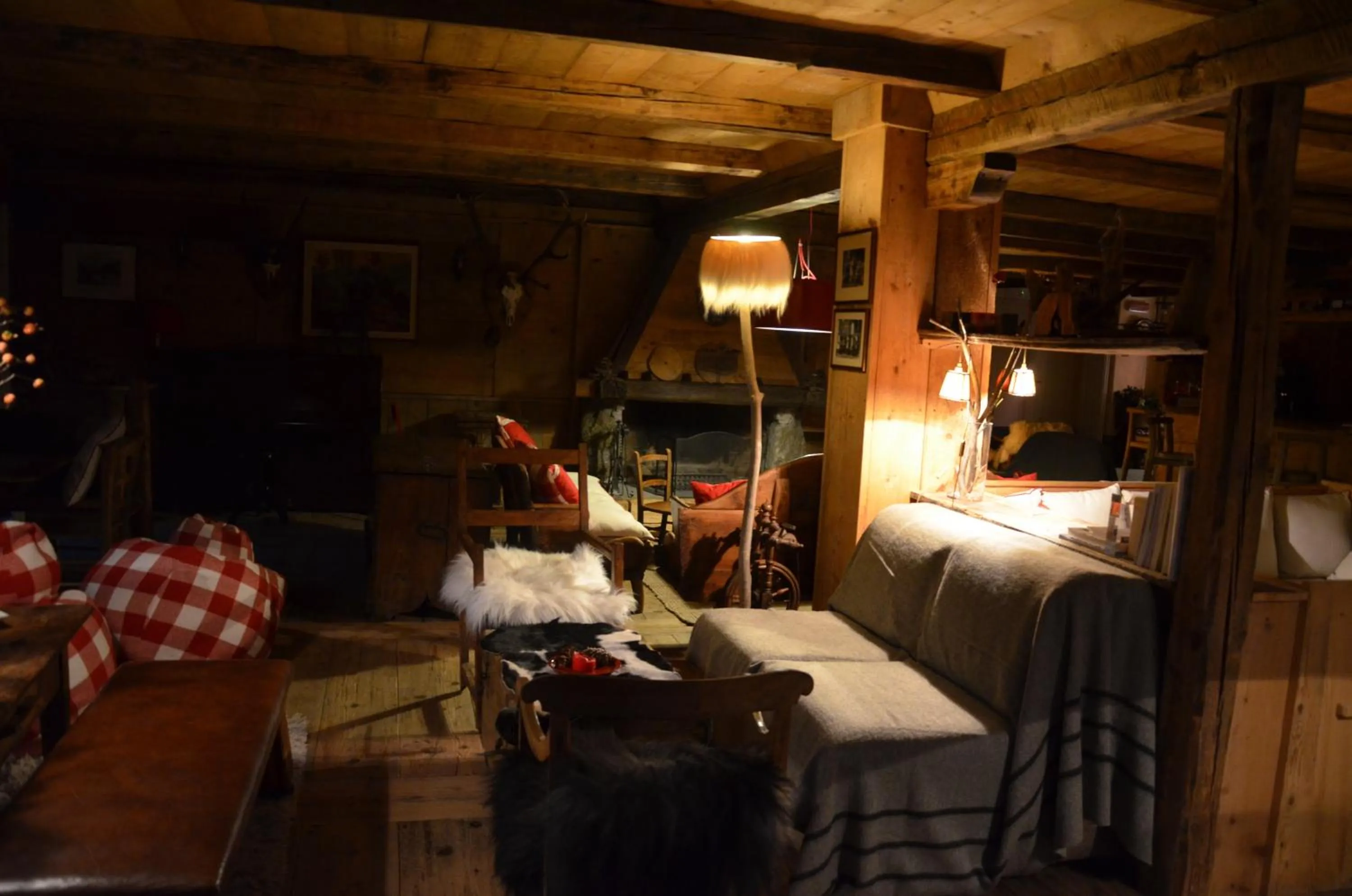 Lounge or bar in Chalet Svizzero