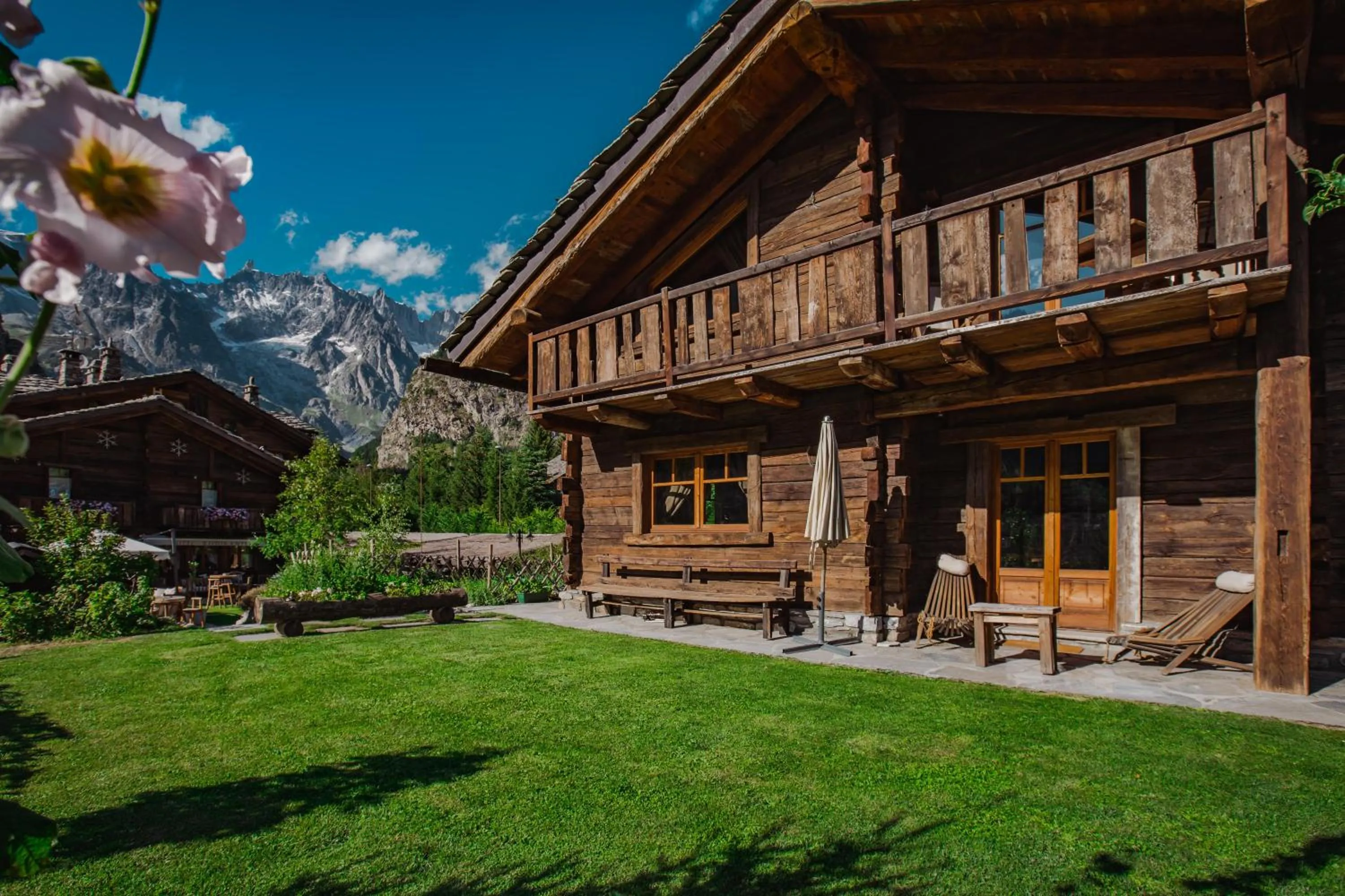 Property building in Chalet Svizzero