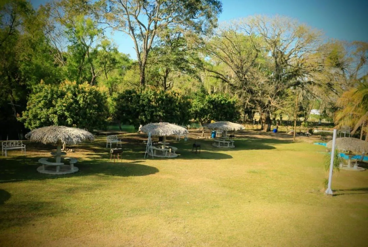 Hotel y Restaurante EL TEXANO