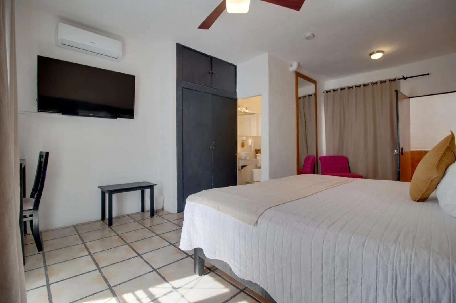 Bed in Hotel Punto 79