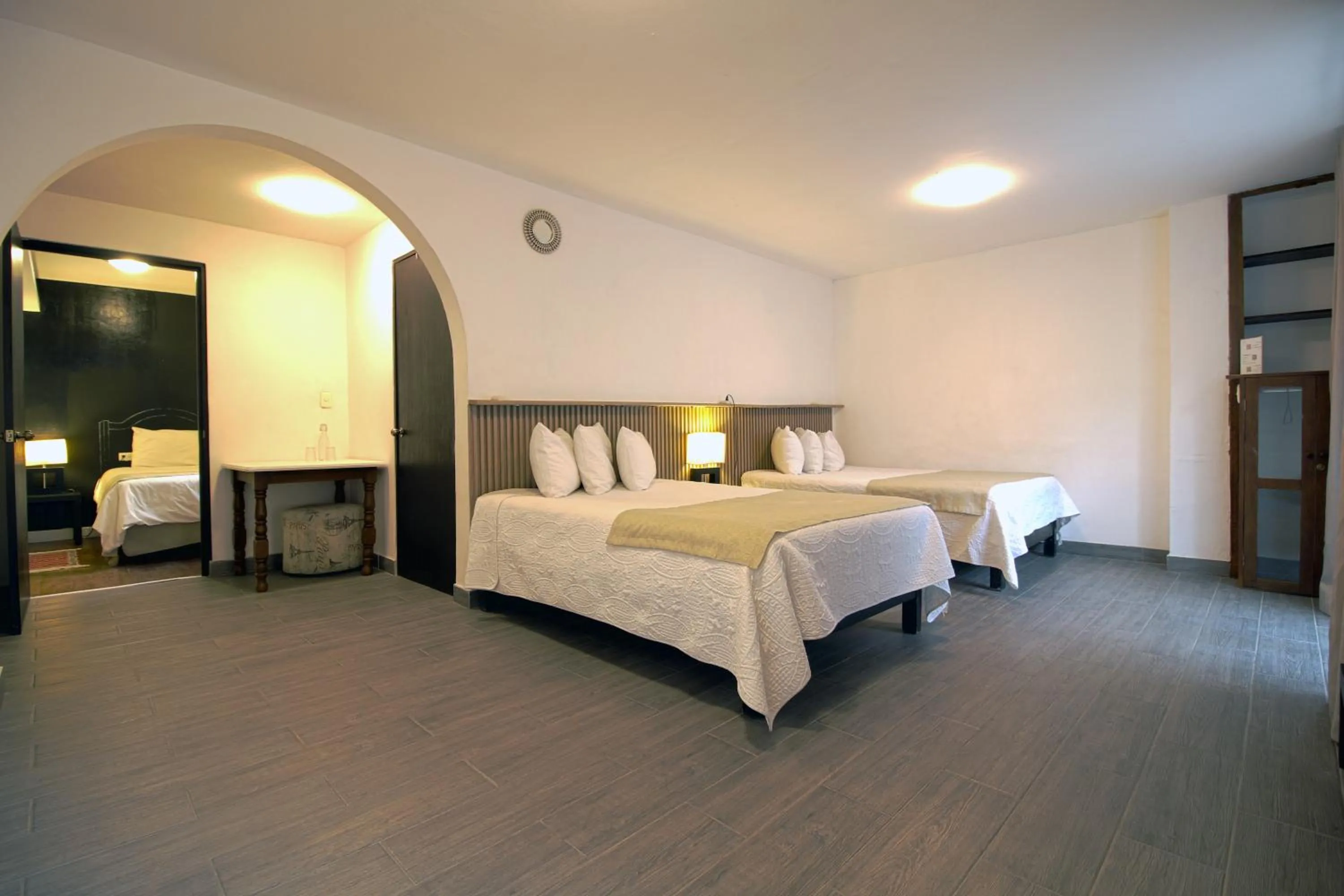 Bedroom, Bed in Hotel Punto 79