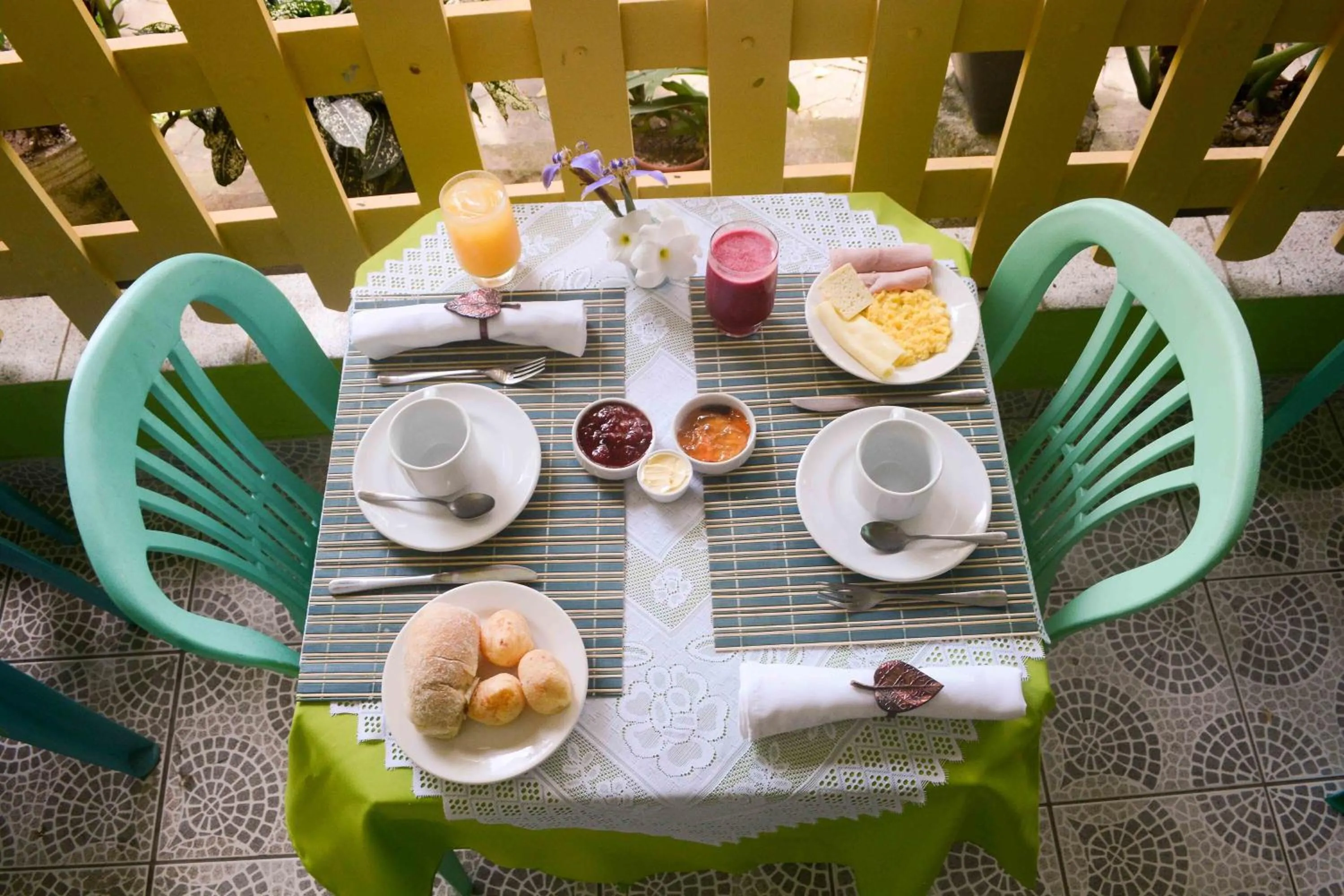 Breakfast in VOA Pousada Dos Jasmins