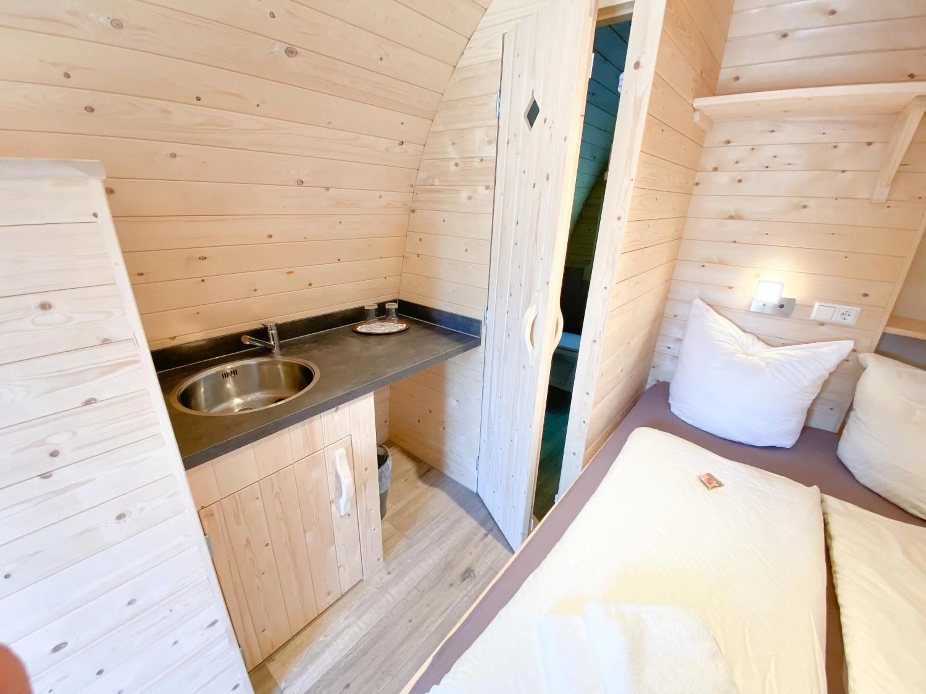 Kitchen or kitchenette, Bed in Hotel Wikingerhof