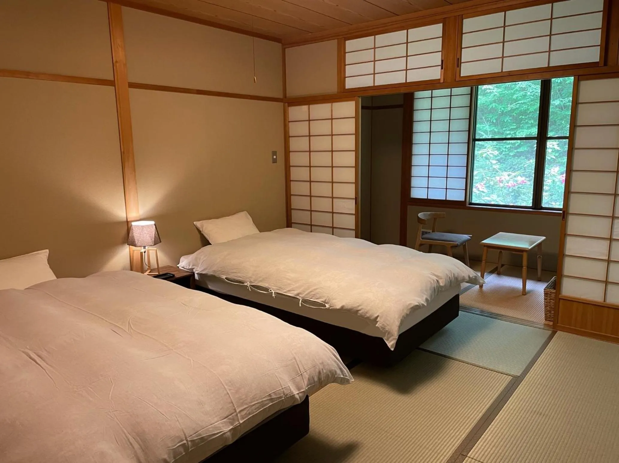 Bed in Yamabiko