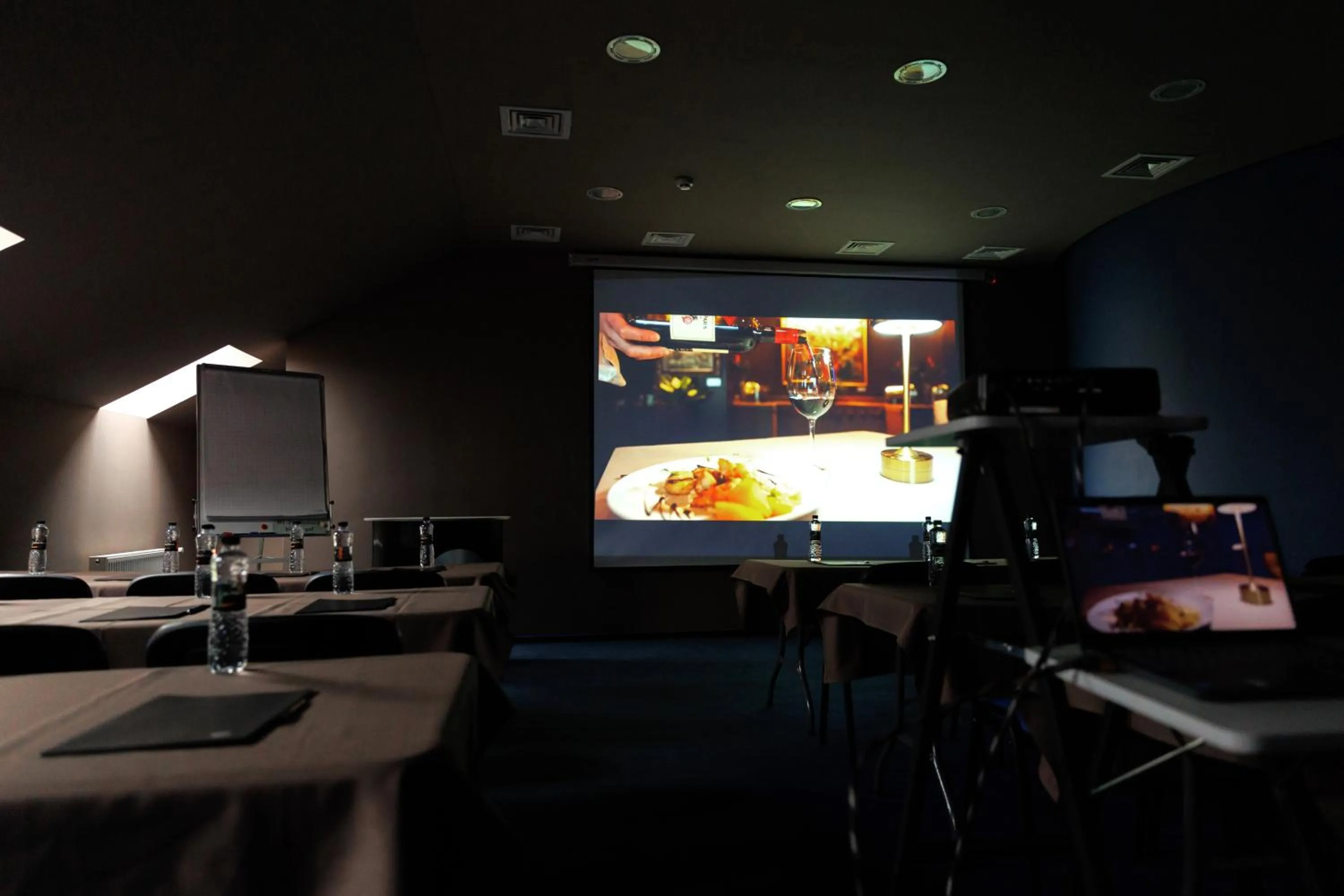 TV and multimedia in LH Hotel&SPA