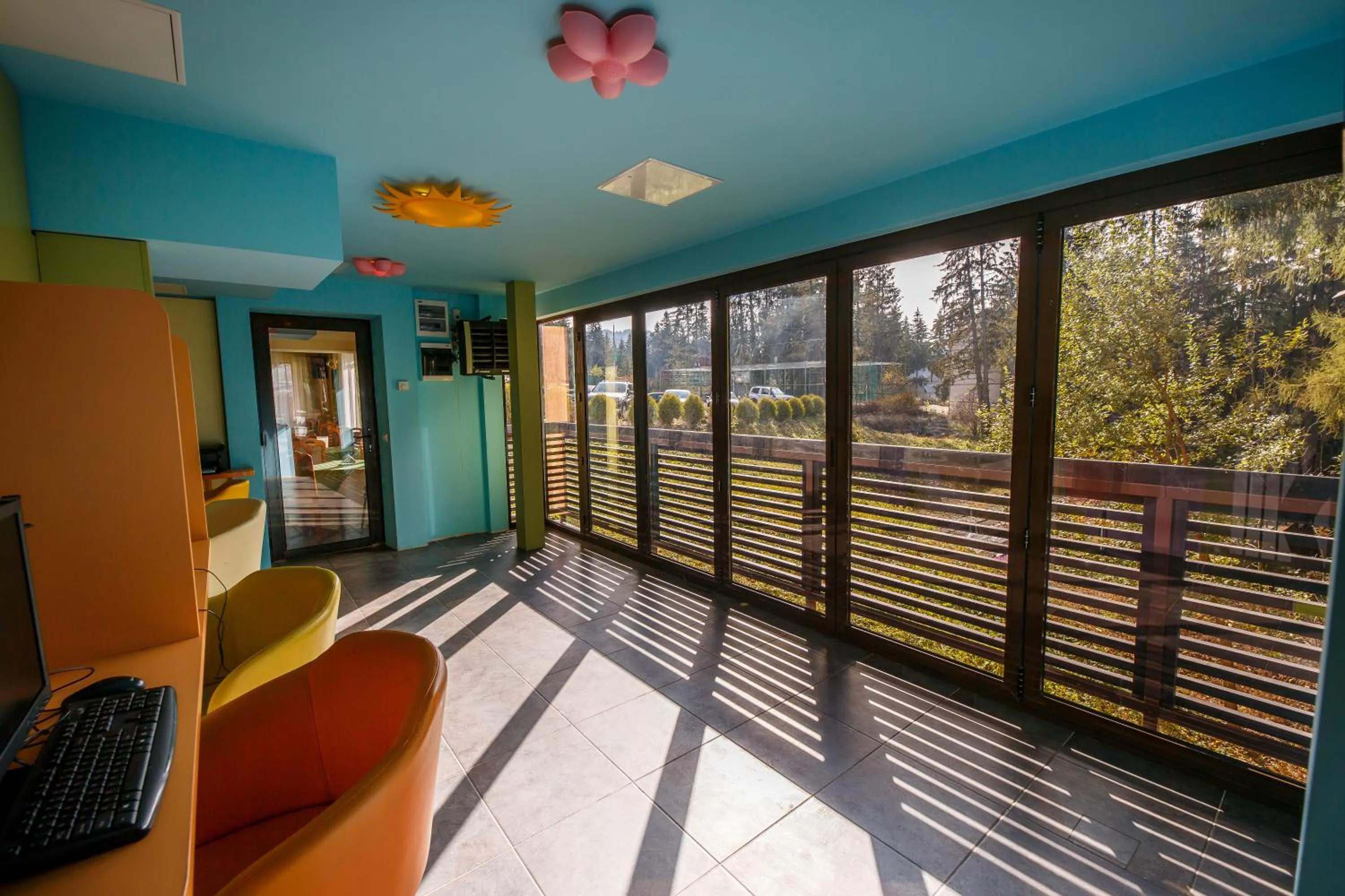 internet in Eden Grand Resort