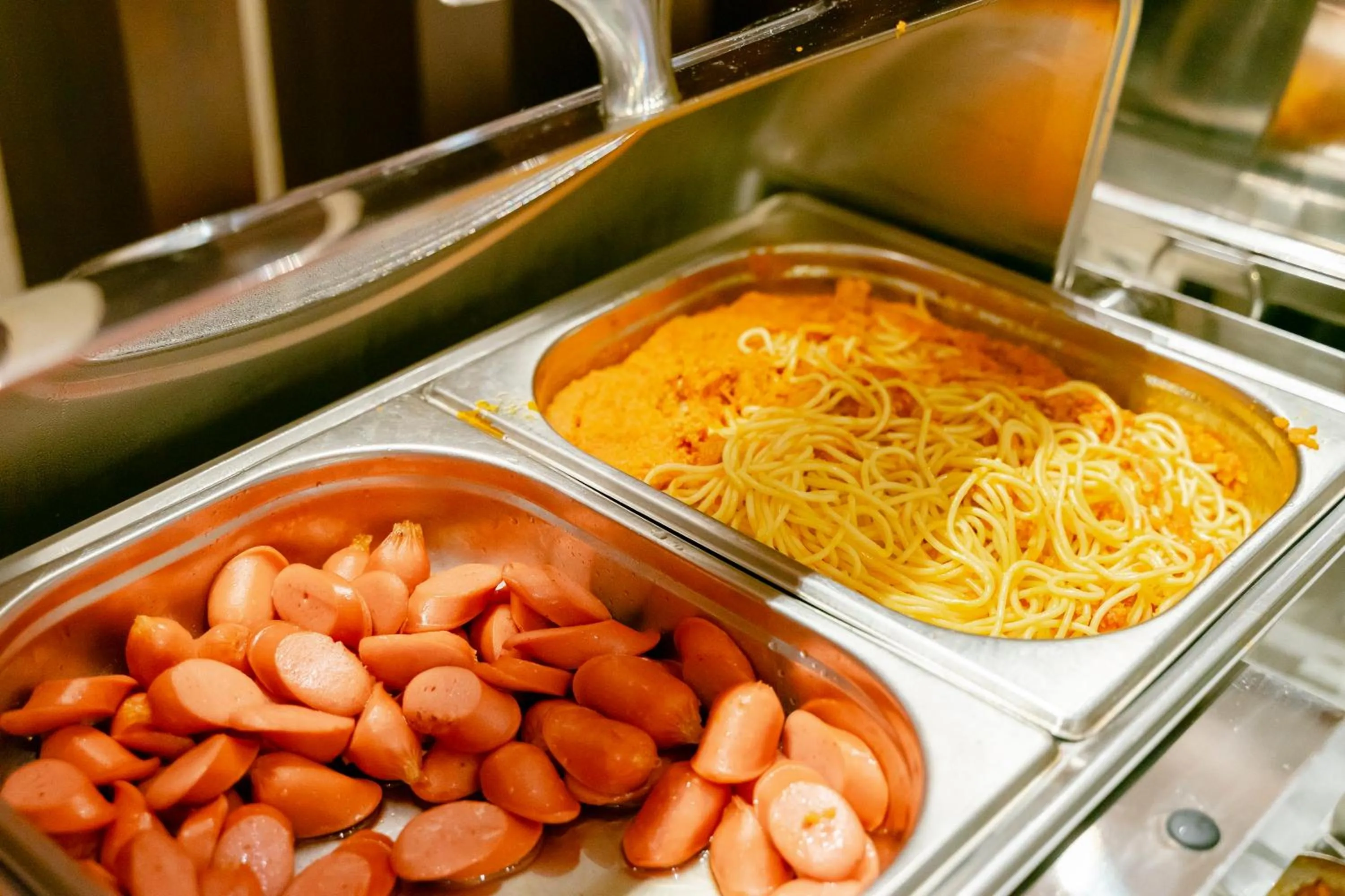 Food and drinks in Dong Duong Hotel & Suites - City Central - Afternoon Tea Inclusive