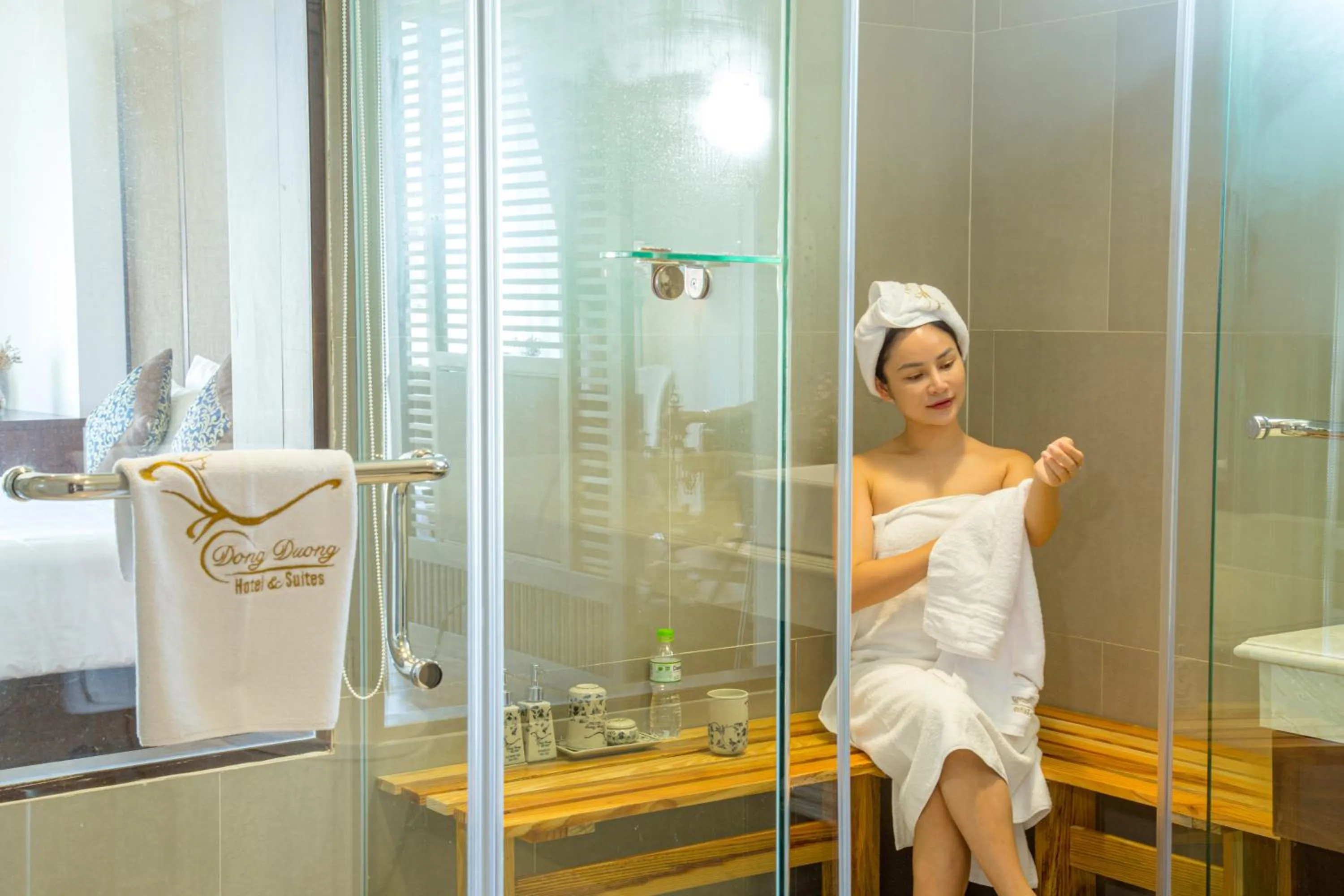Shower in Dong Duong Hotel & Suites - City Central - Afternoon Tea Inclusive