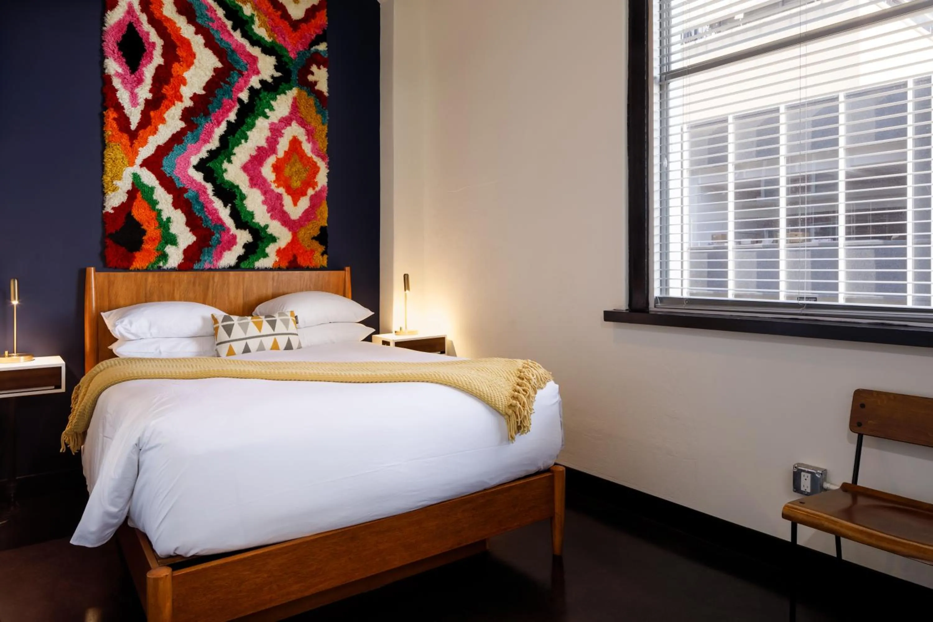 Bed in Hotel Clemons