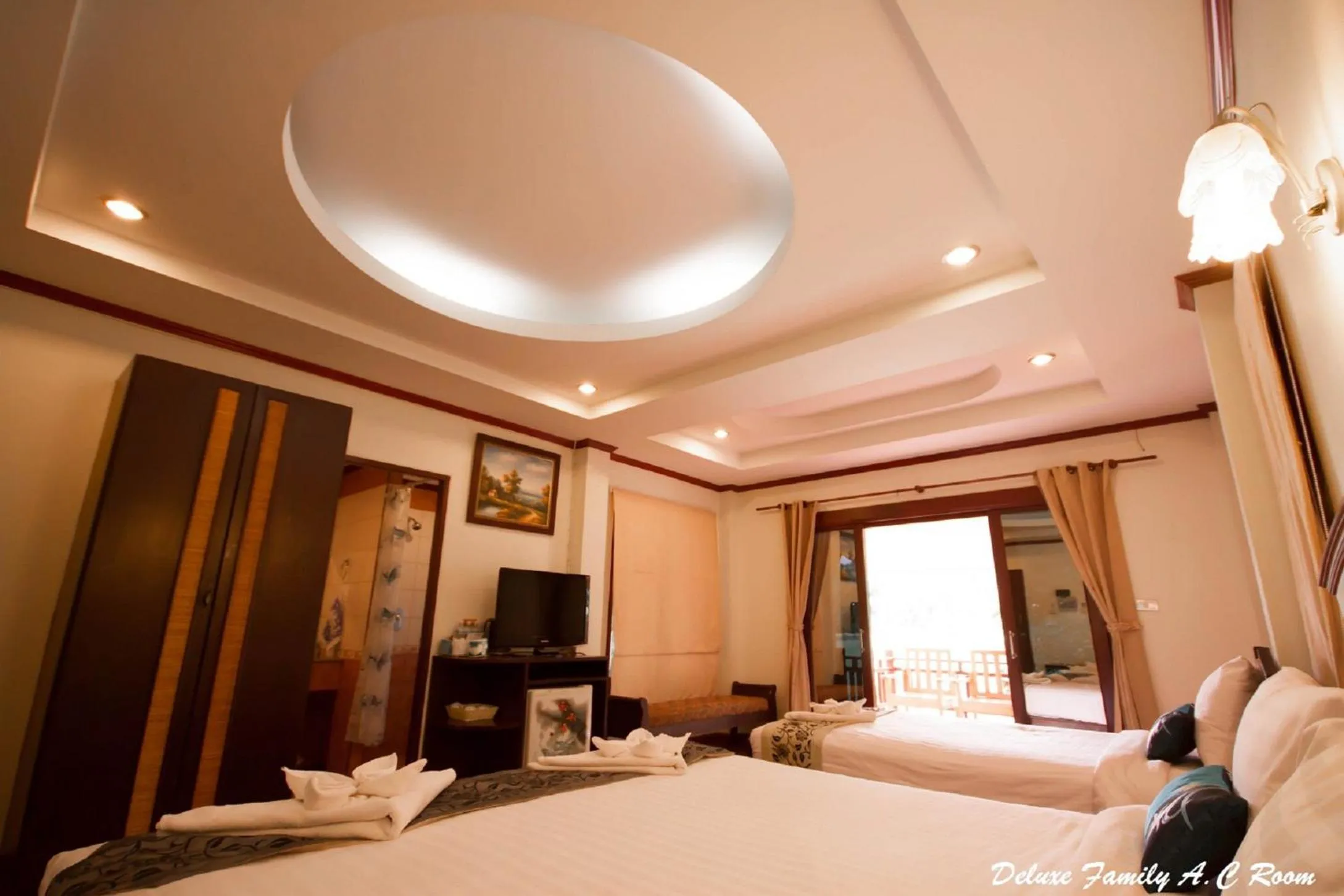 Photo of the whole room, Bed in Wind Beach Resort