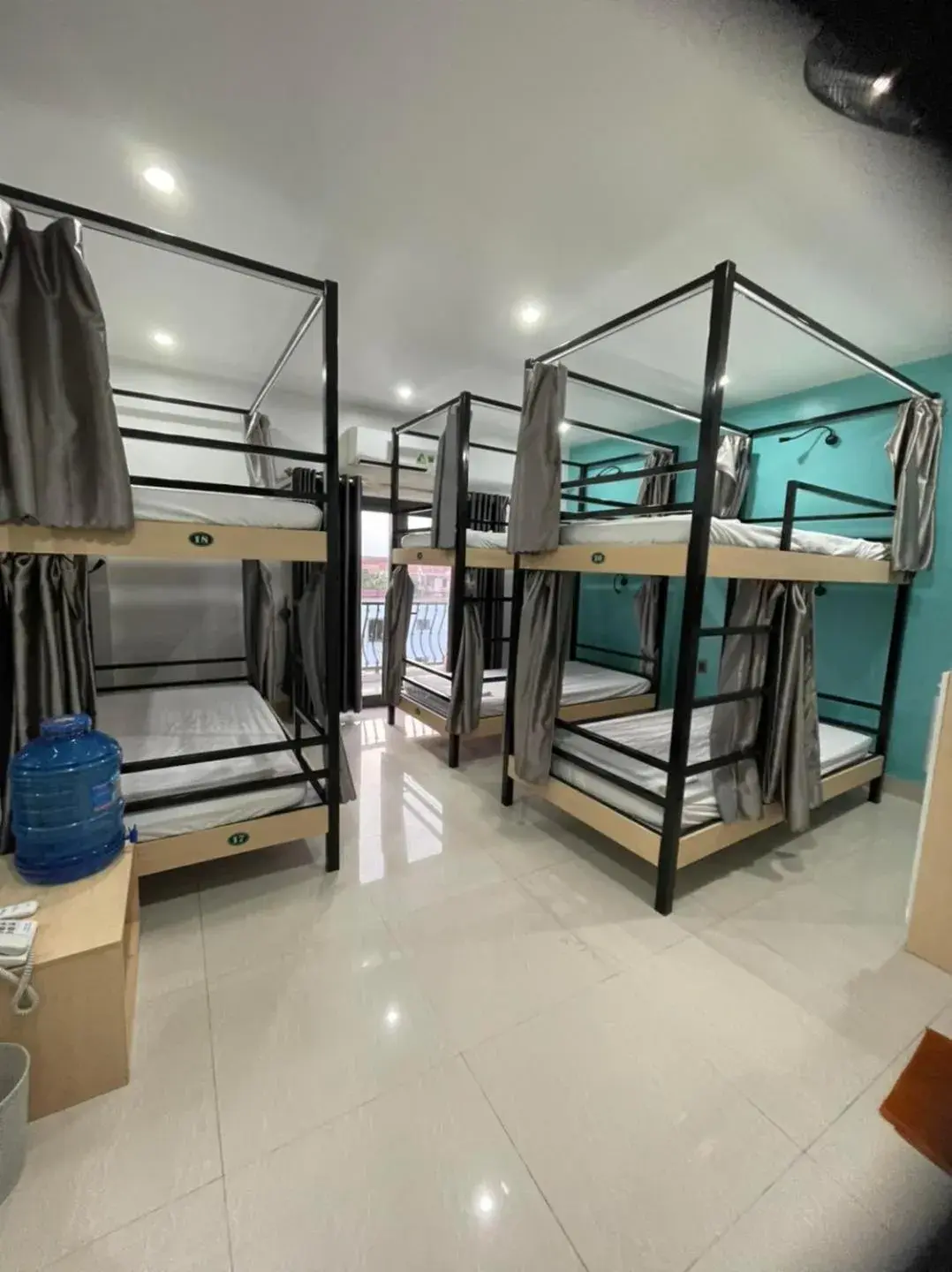 6-Bed Mixed Dormitory Room in Peaceful House Hostel 6-Bed Mixed Dormitory Room in Peaceful House Hostel