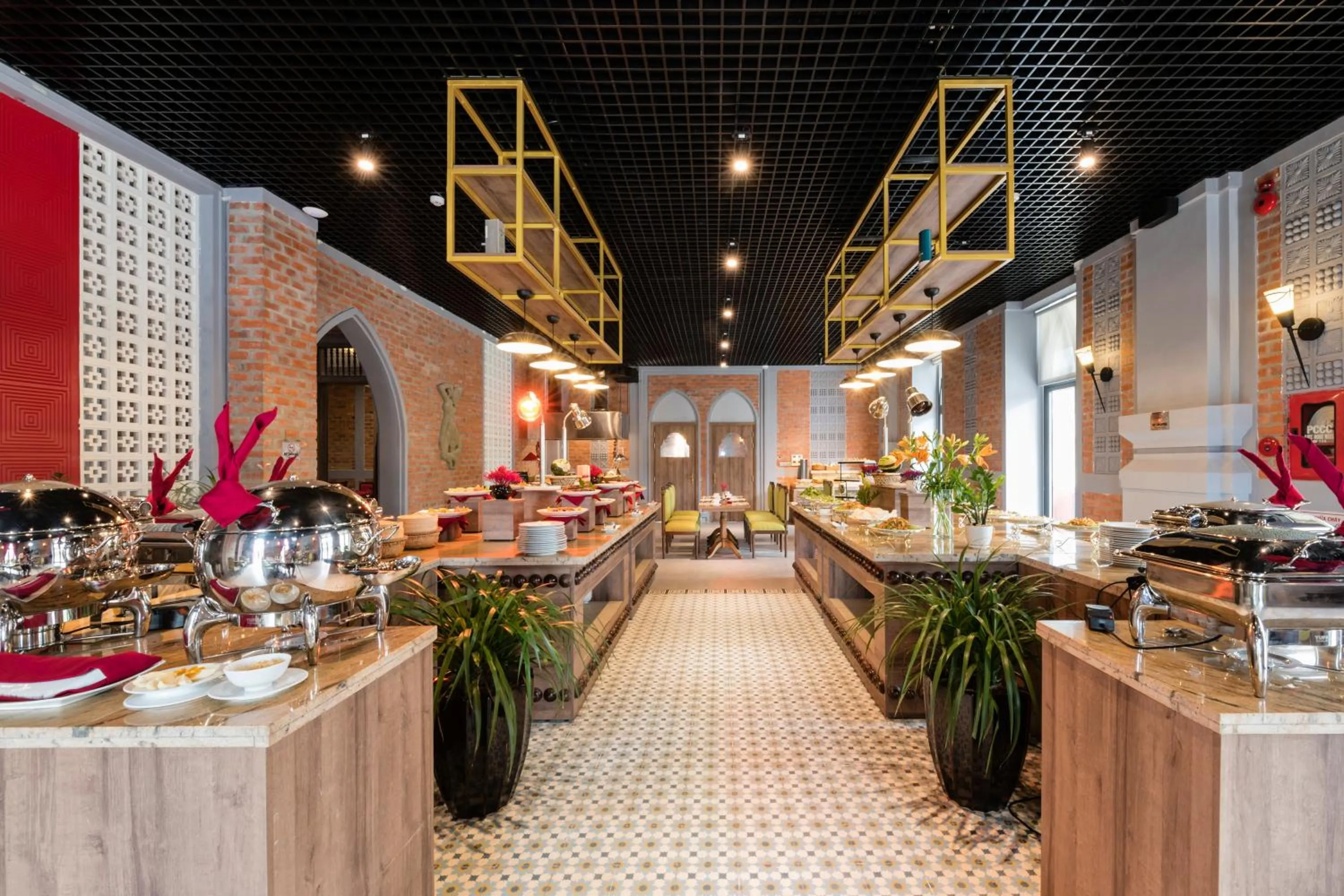 Restaurant/places to eat in My Son Heritage Resort and Spa