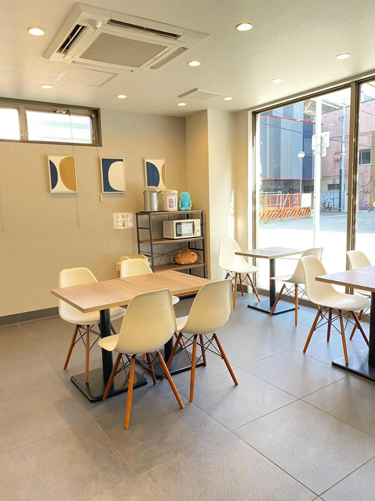 Seating area in Floral Hotel · SakaisuJi-Honmachi Osaka