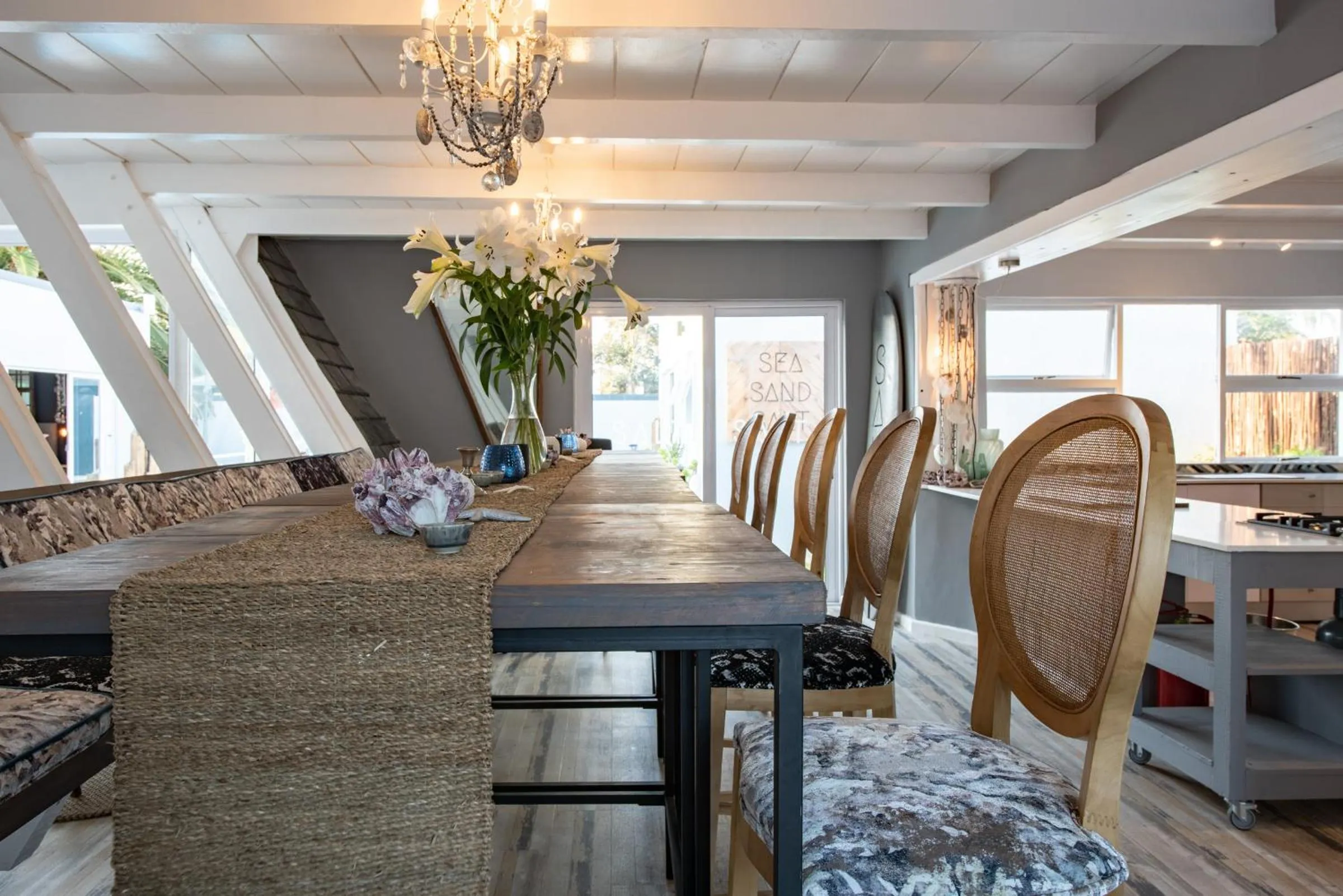 Restaurant/places to eat in Salt Boutique Guest House