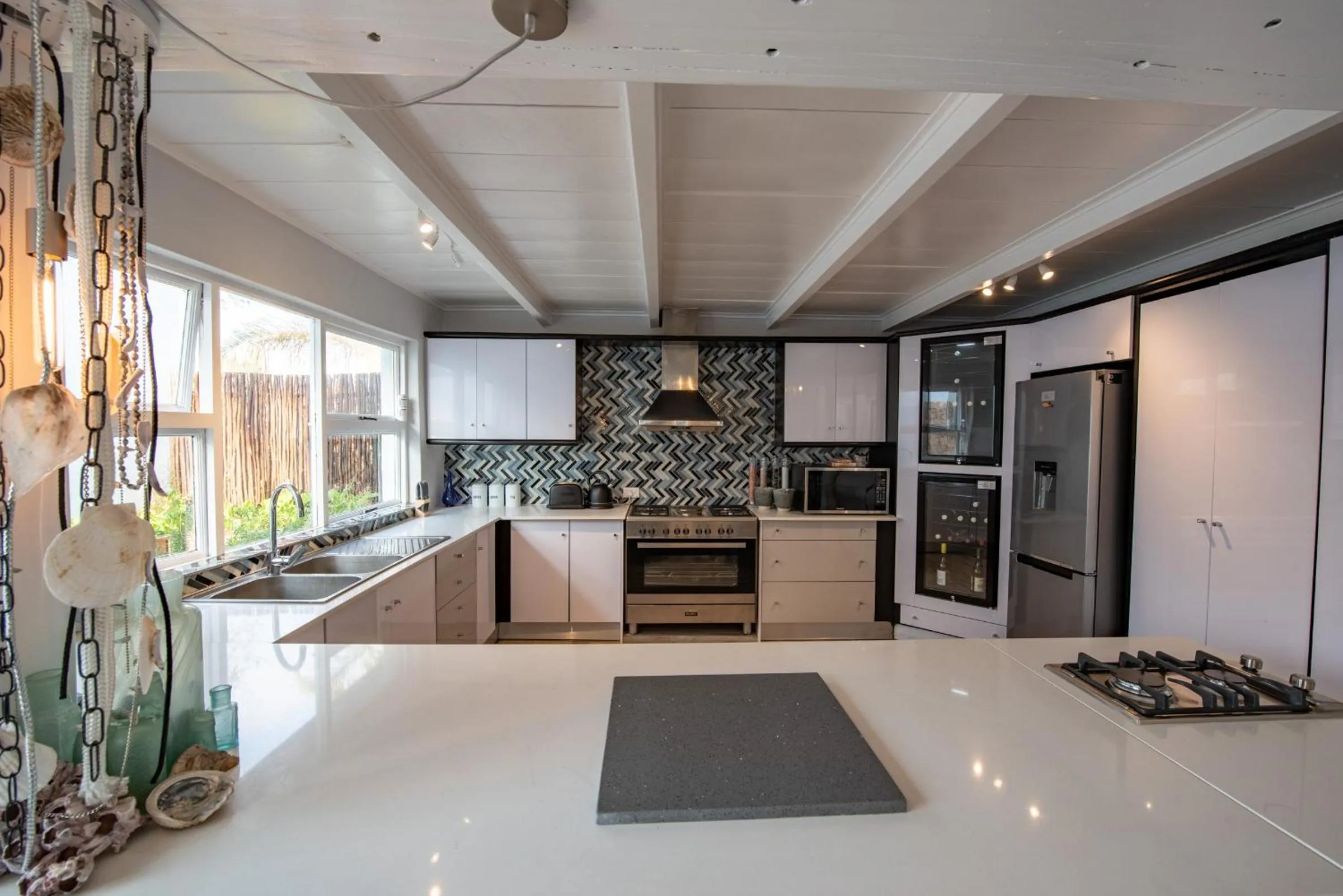 Kitchen or kitchenette in Salt Boutique Guest House