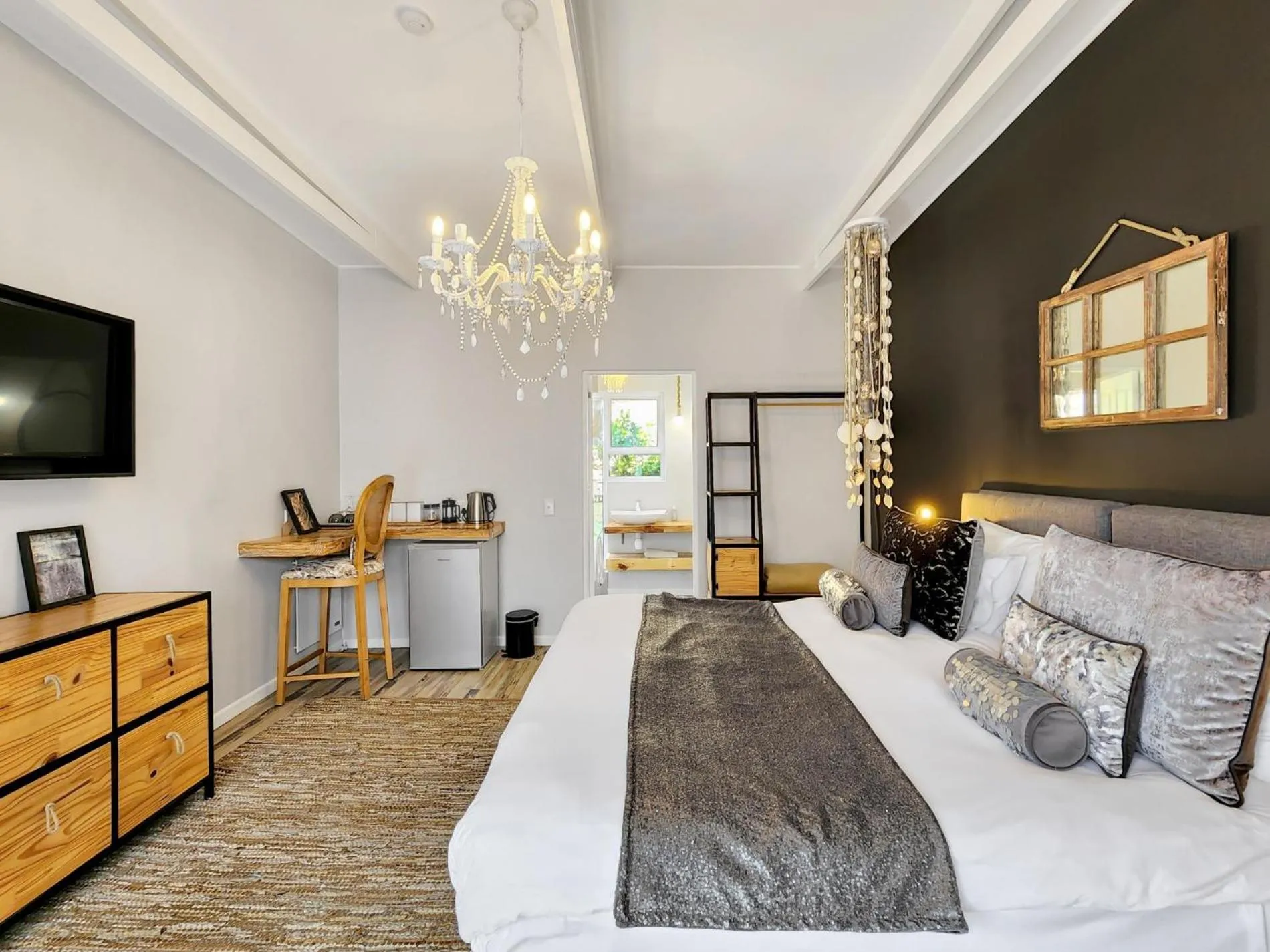 Bed in Salt Boutique Guest House