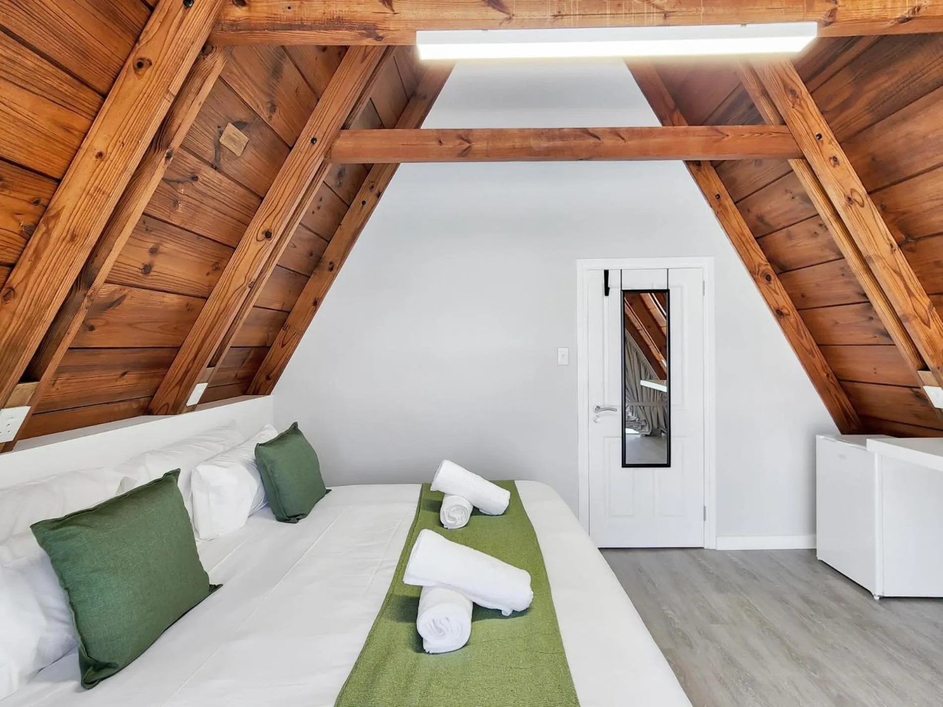 Floor plan, Bed in Salt Boutique Guest House