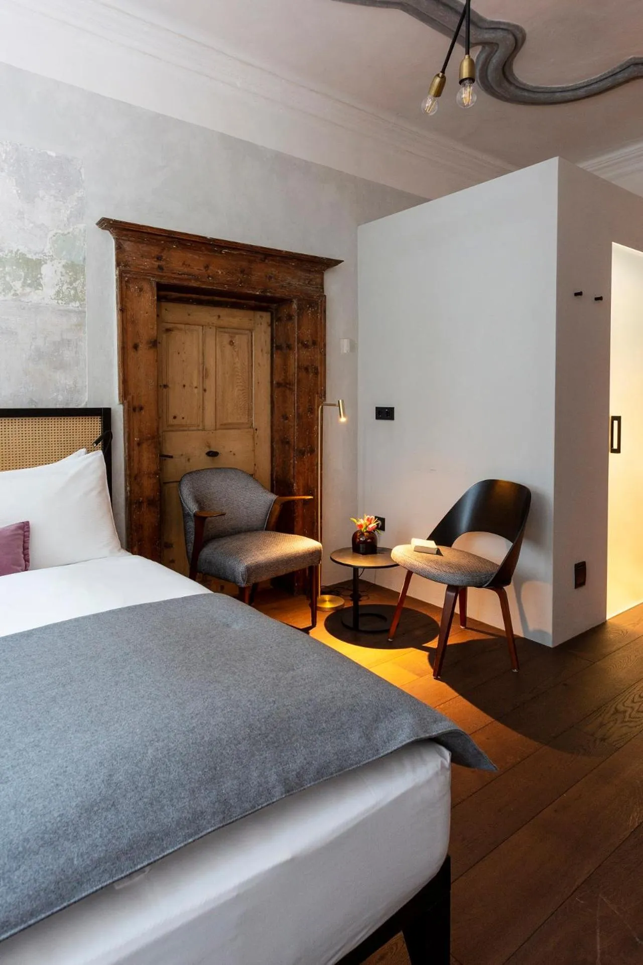 Photo of the whole room, Bed in Goldenstern Townhouse