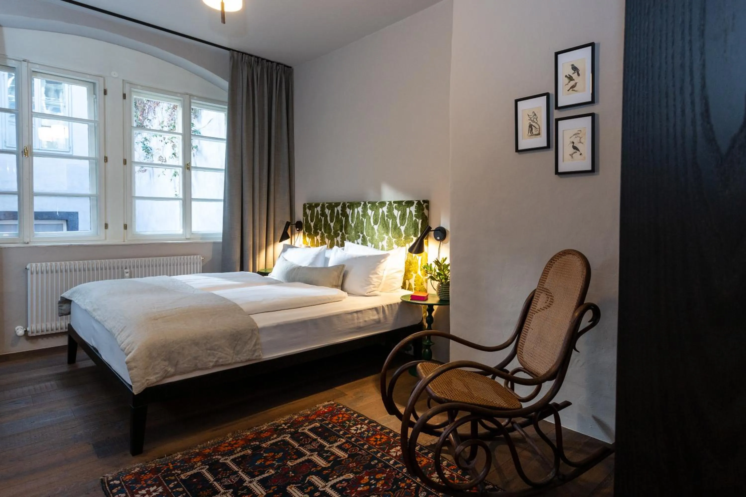 Photo of the whole room, Bed in Goldenstern Townhouse
