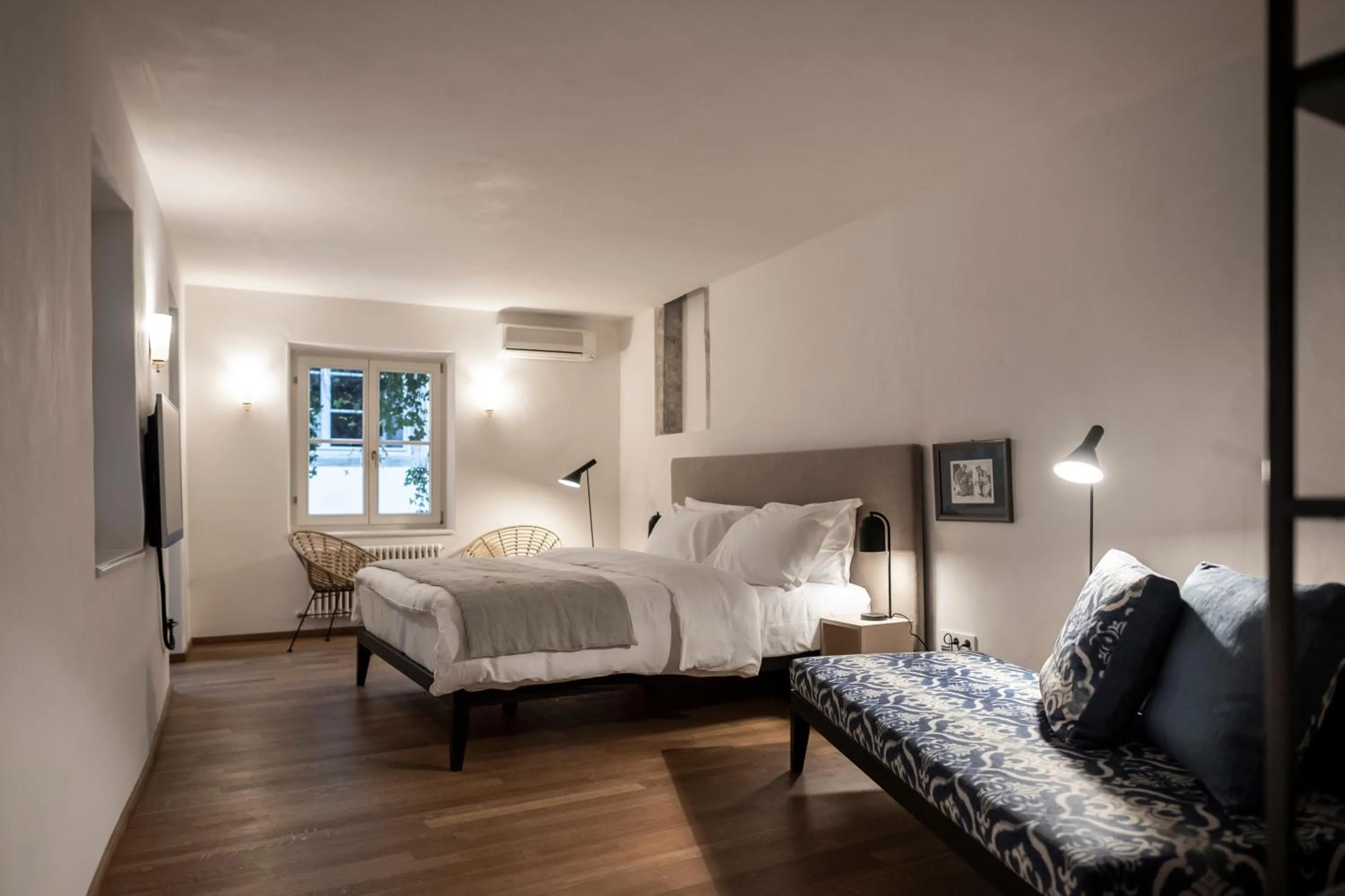 Photo of the whole room, Bed in Goldenstern Townhouse