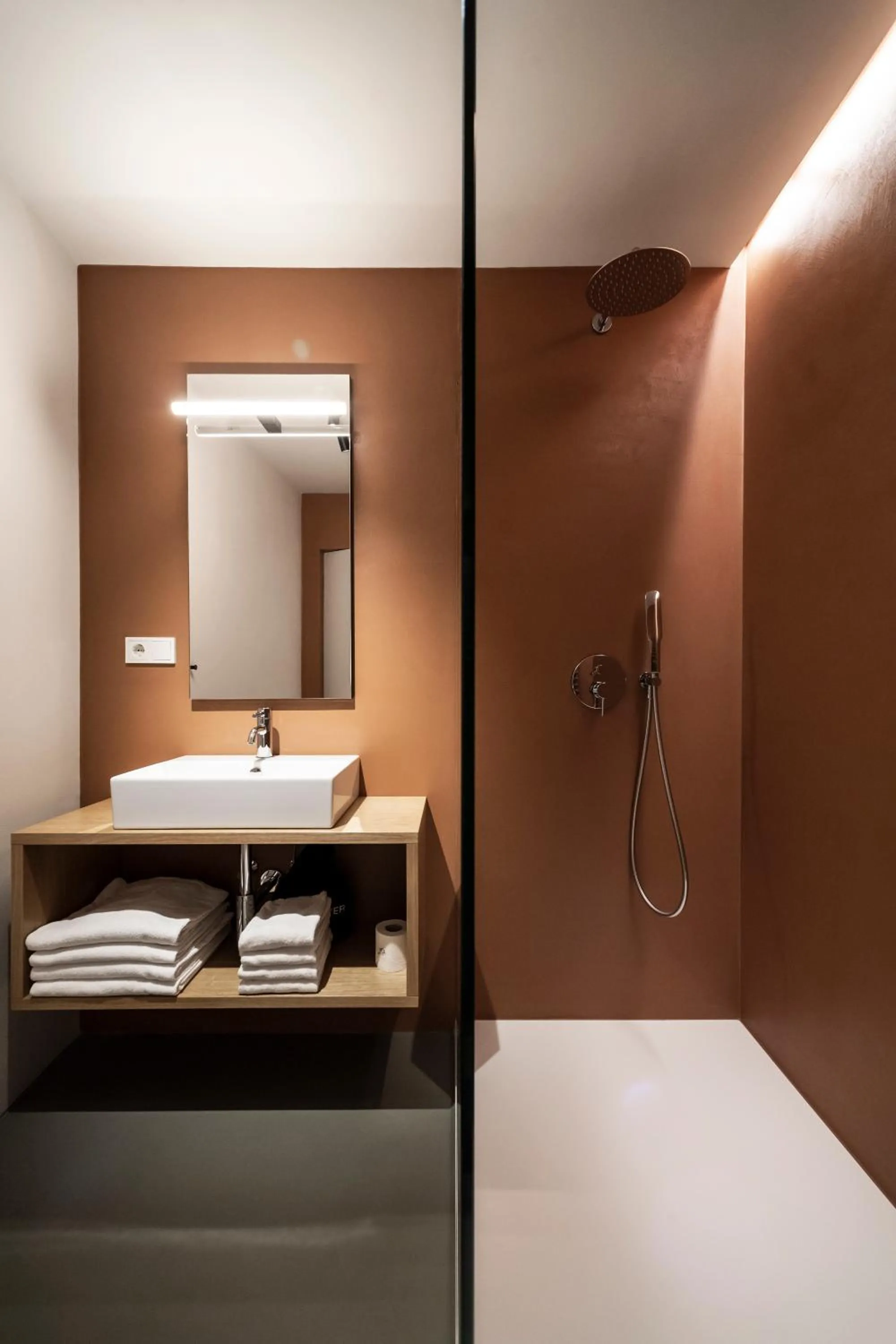 Bathroom in Goldenstern Townhouse